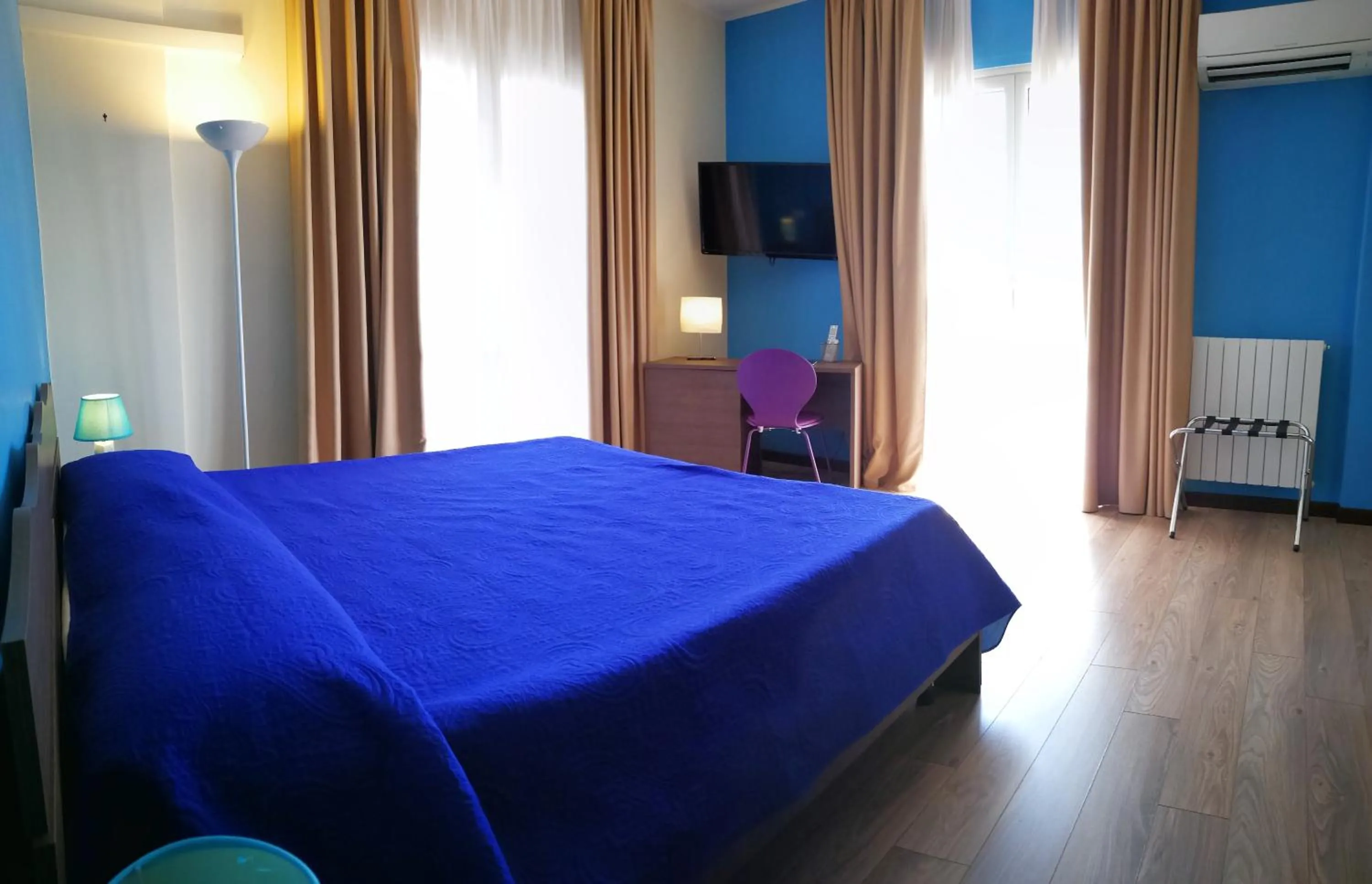 Bedroom in Casa Come Me