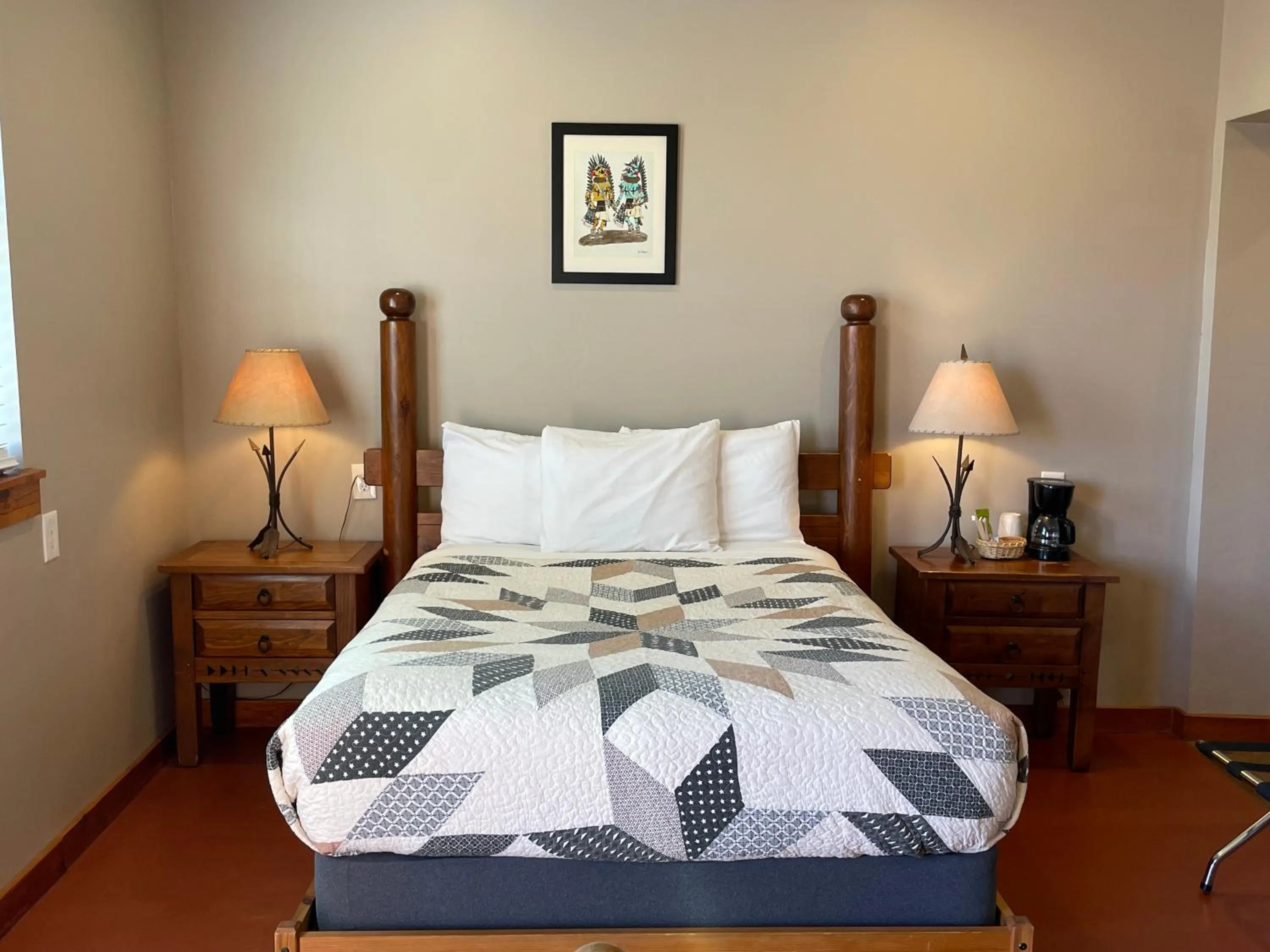 Bed in Lee's Ferry Lodge at Vermilion Cliffs