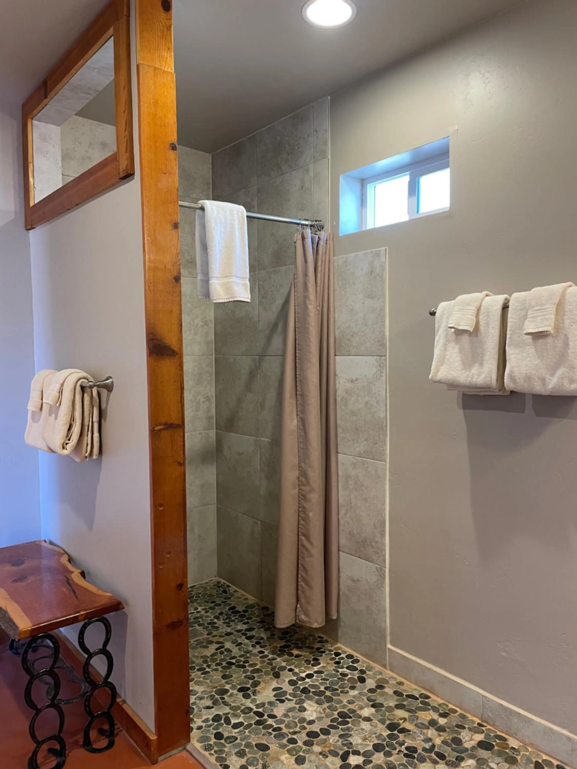 Shower in Lee's Ferry Lodge at Vermilion Cliffs