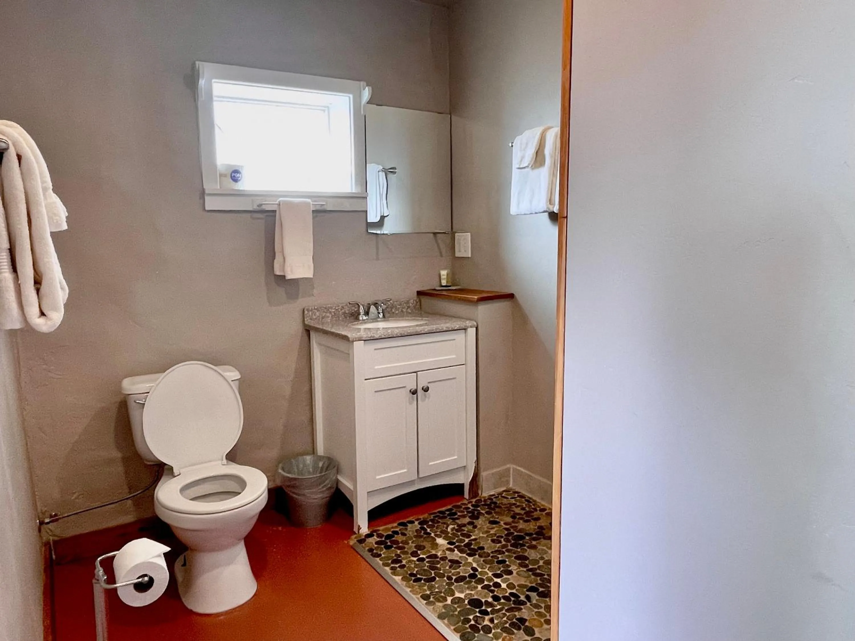 Toilet in Lee's Ferry Lodge at Vermilion Cliffs