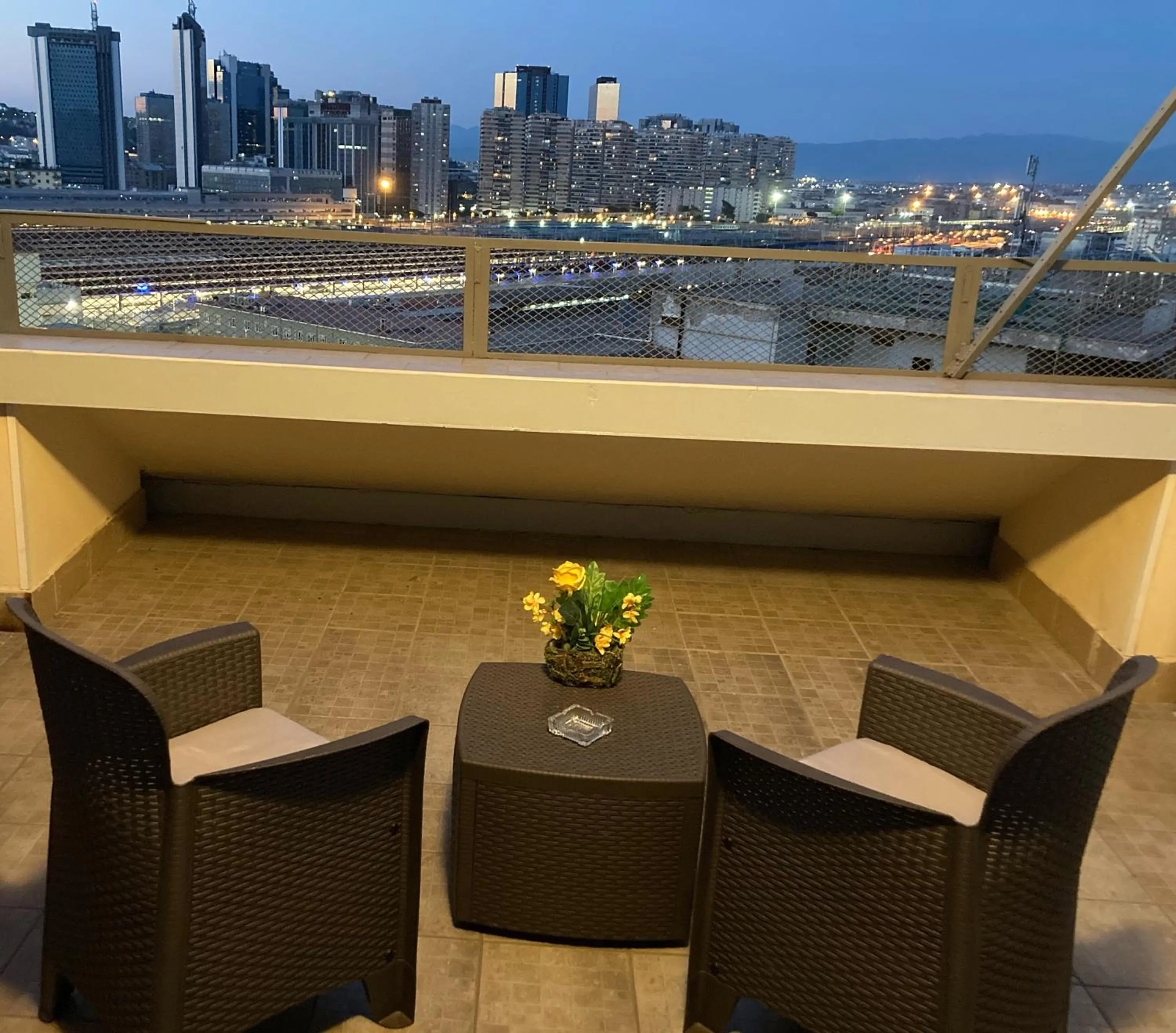 Night in B&B Napoli's Rooftop