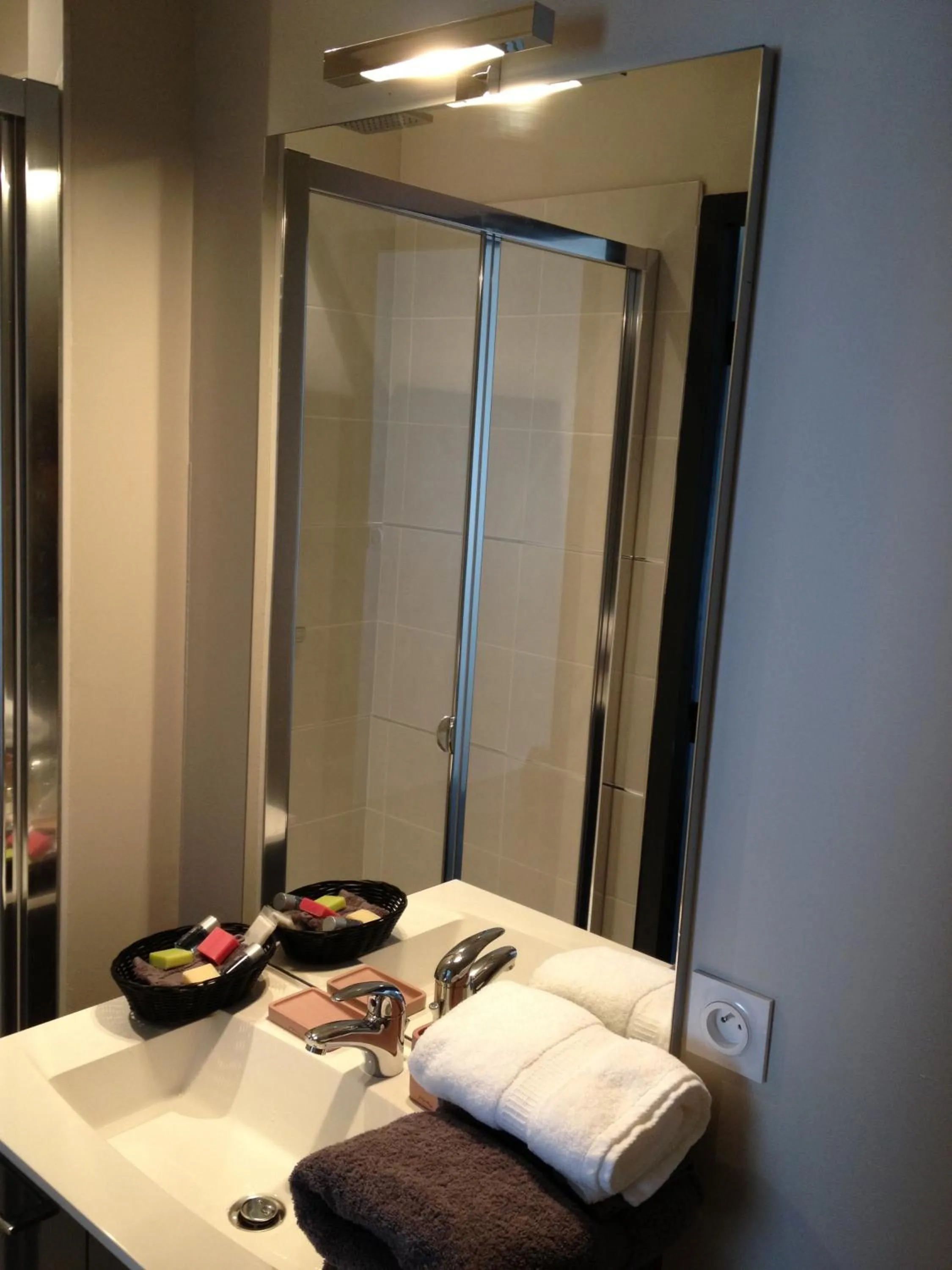 Bathroom, Bed in Demeure & Dépendance - Chambres d'hôtes depuis 2012