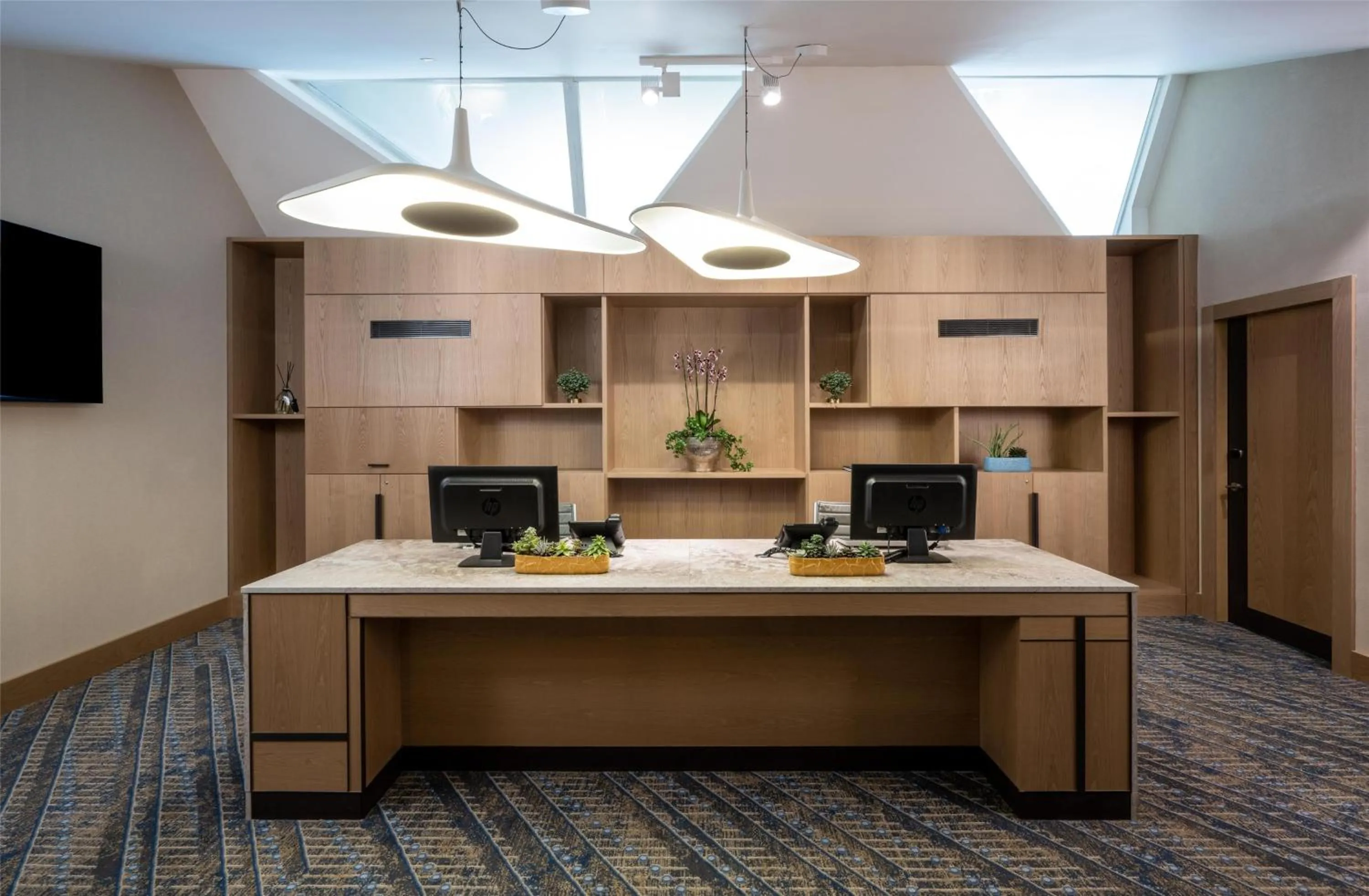Business facilities in Hilton Tel Aviv Hotel