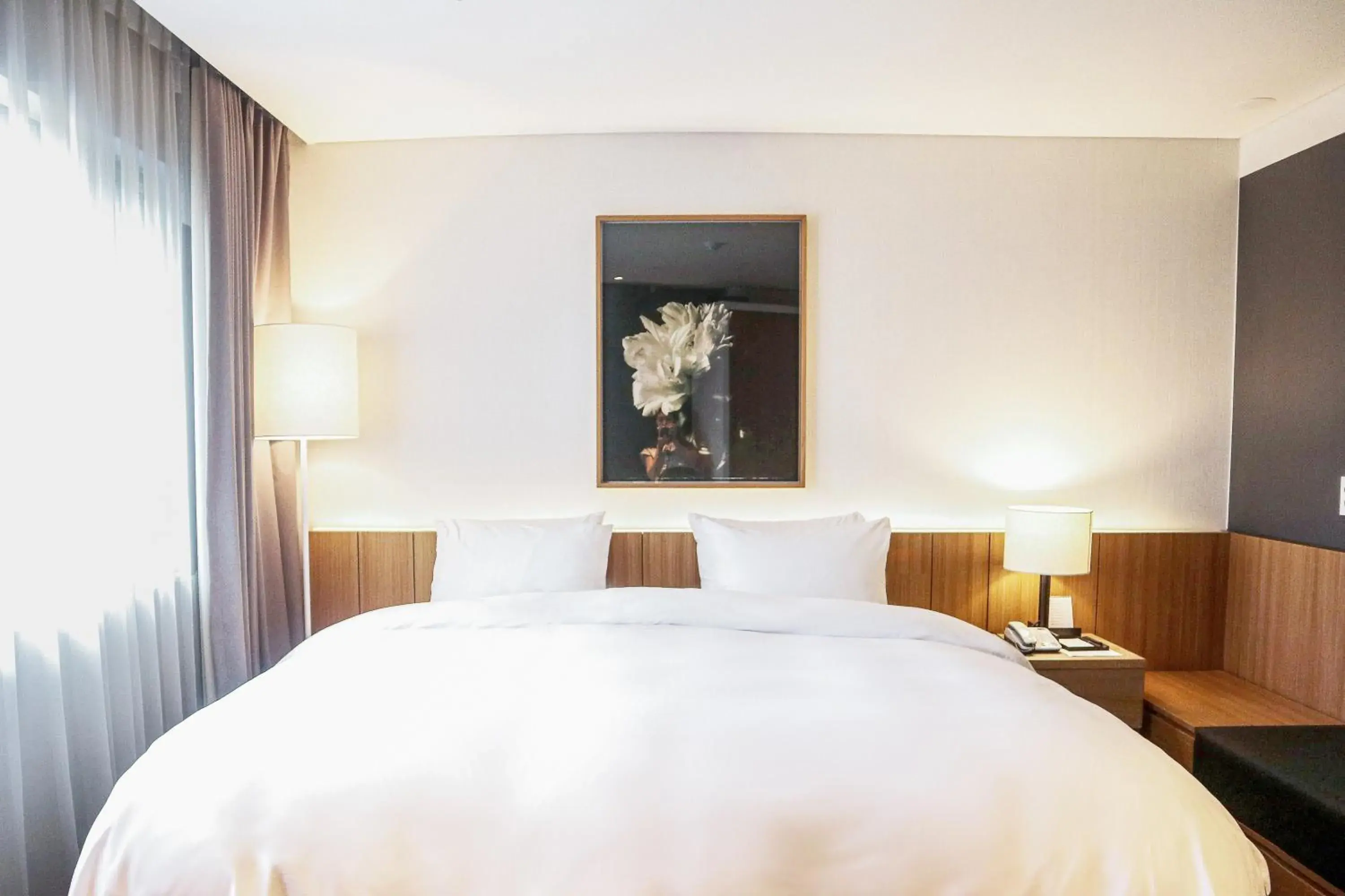 Bed in Eden Paradise Hotel Bed in Eden Paradise Hotel