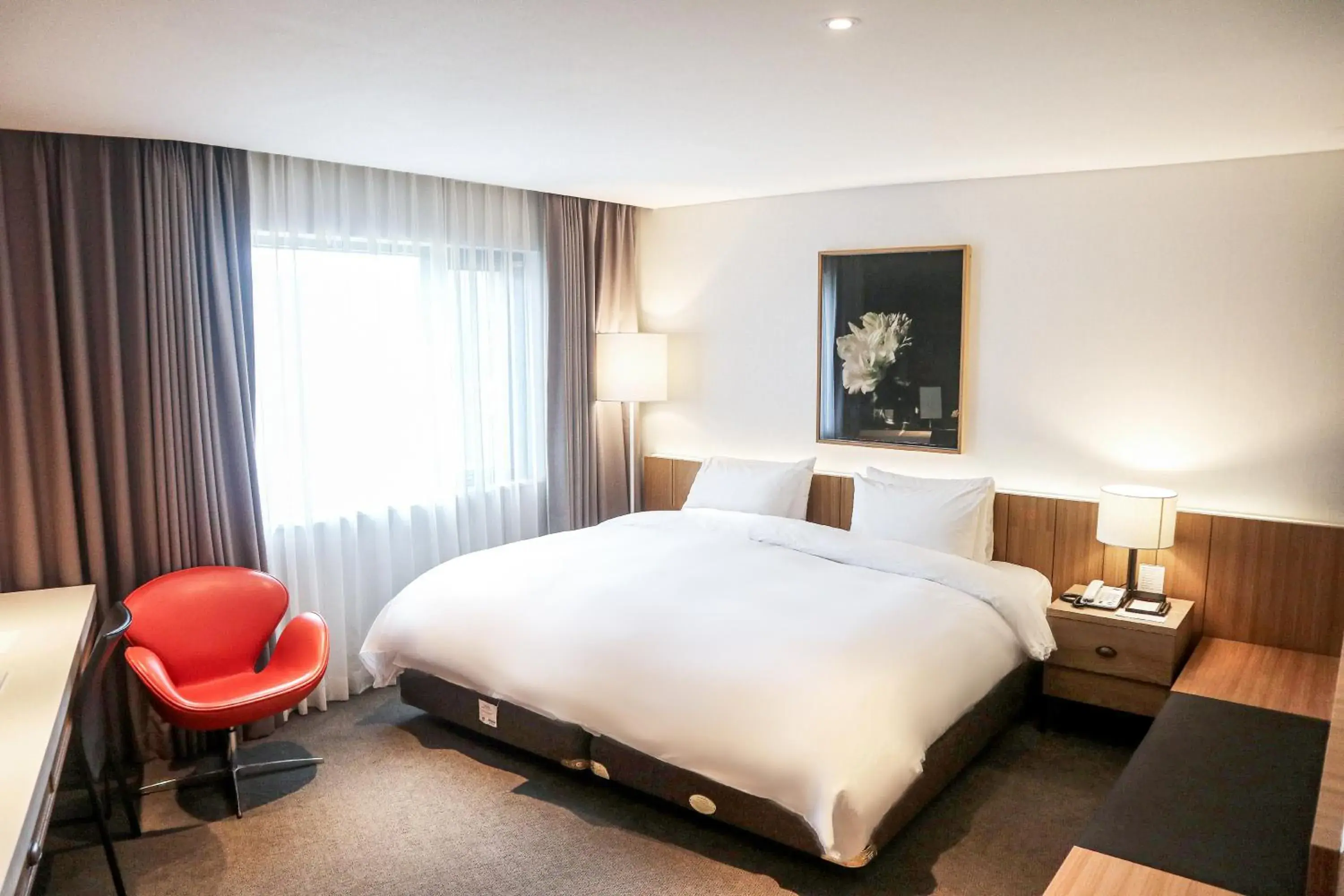 Bed in Eden Paradise Hotel Bed in Eden Paradise Hotel