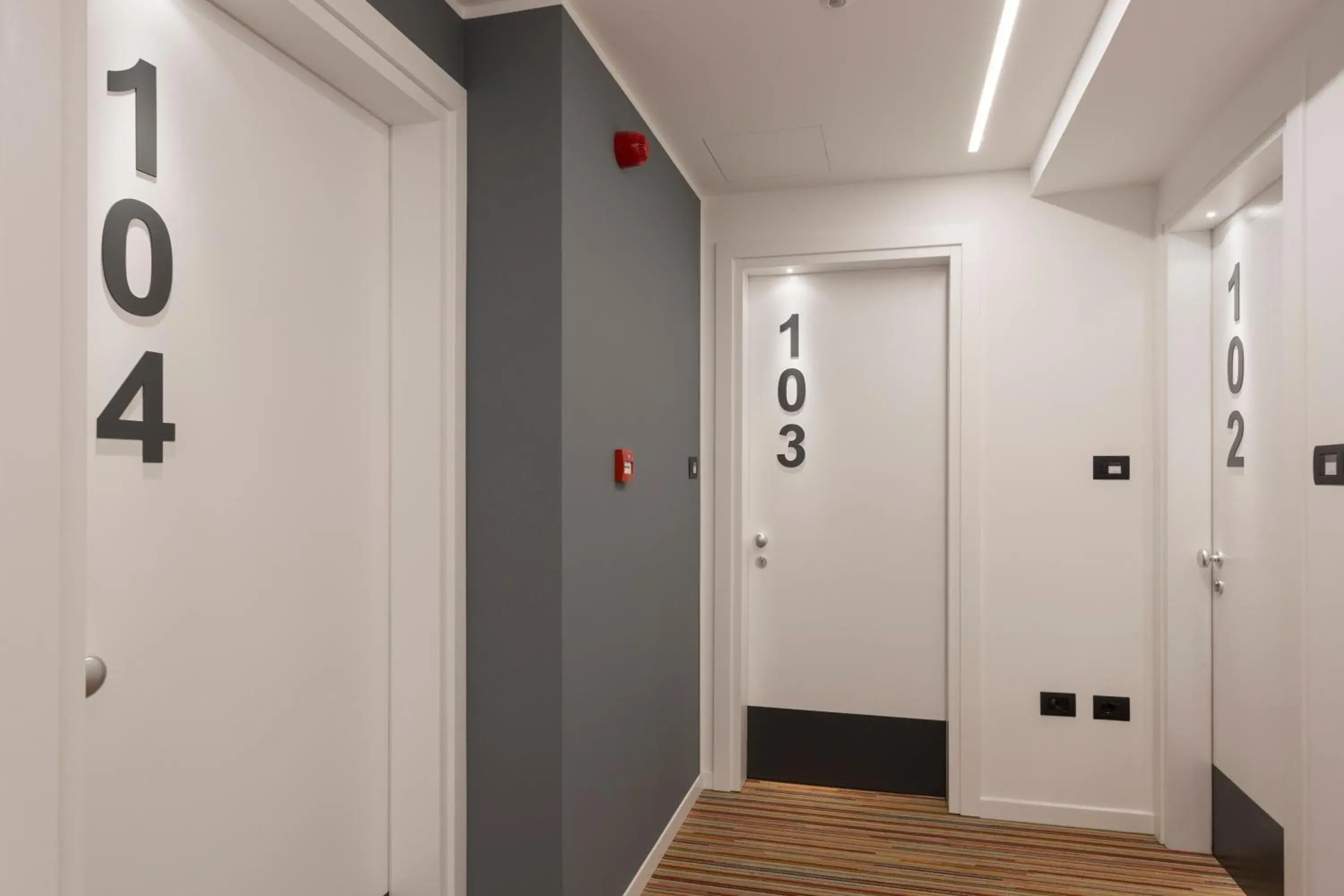 Area and facilities in Tourist Hotel Area and facilities in Tourist Hotel