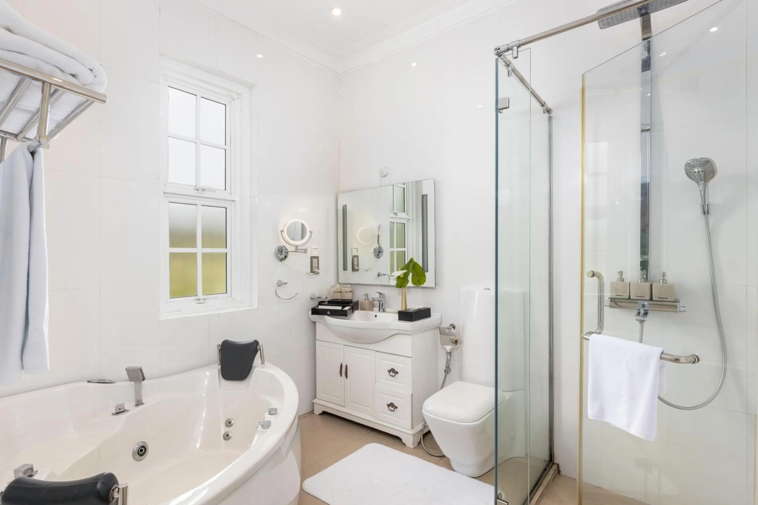 Hot Spring Bath in The Westbury Palace