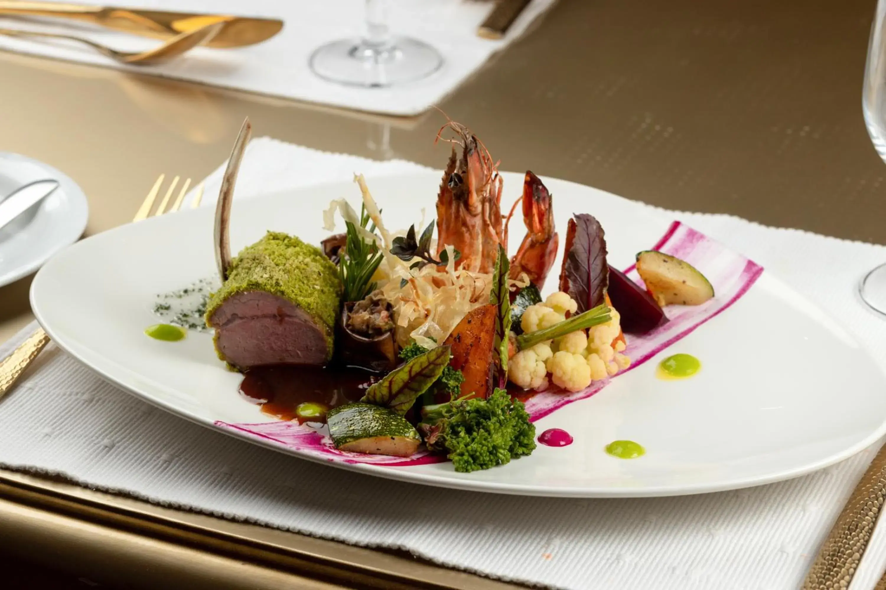 Food in The Westbury Palace Food in The Westbury Palace