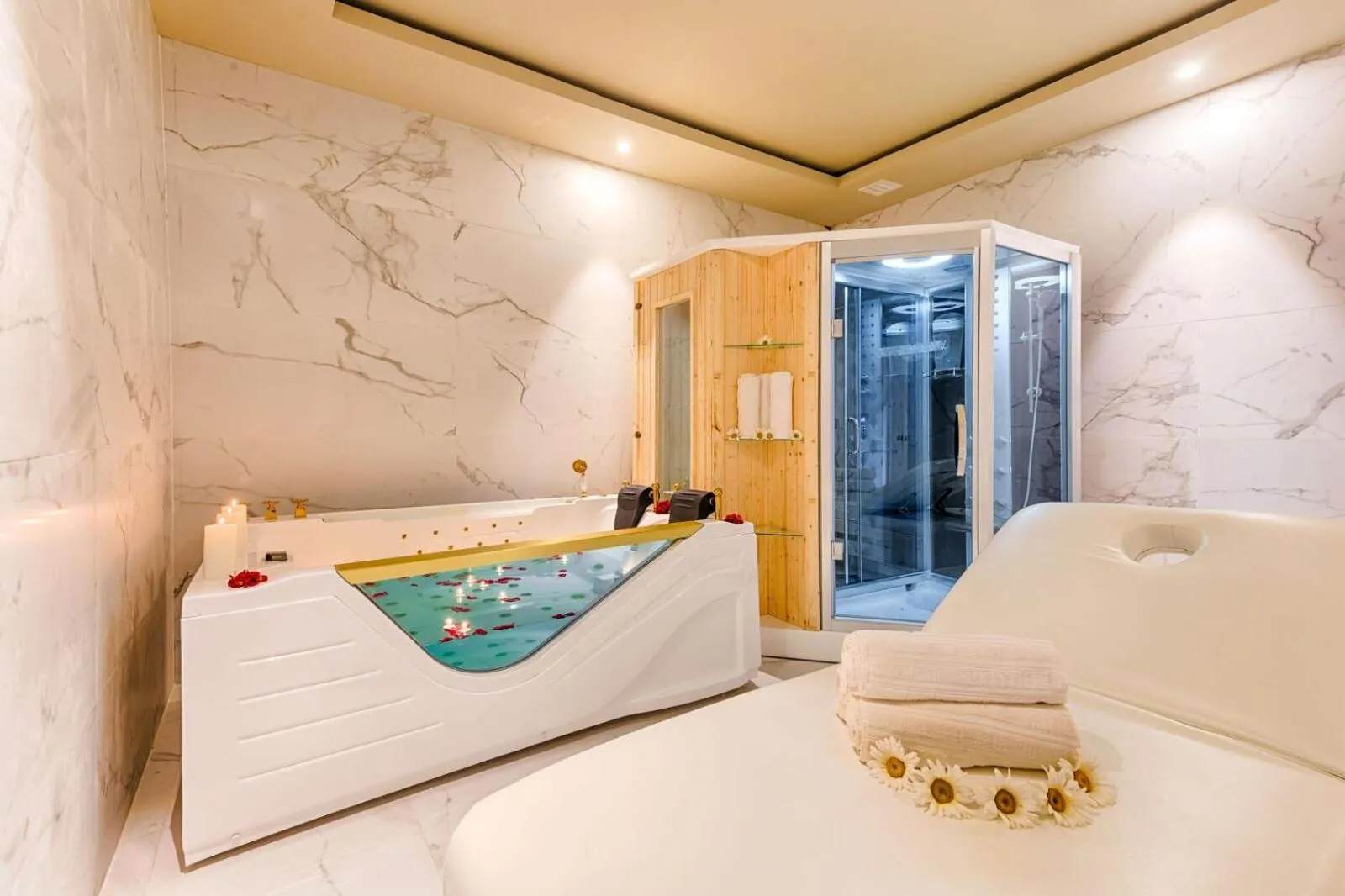 Spa and wellness centre/facilities, Bed in The Westbury Palace