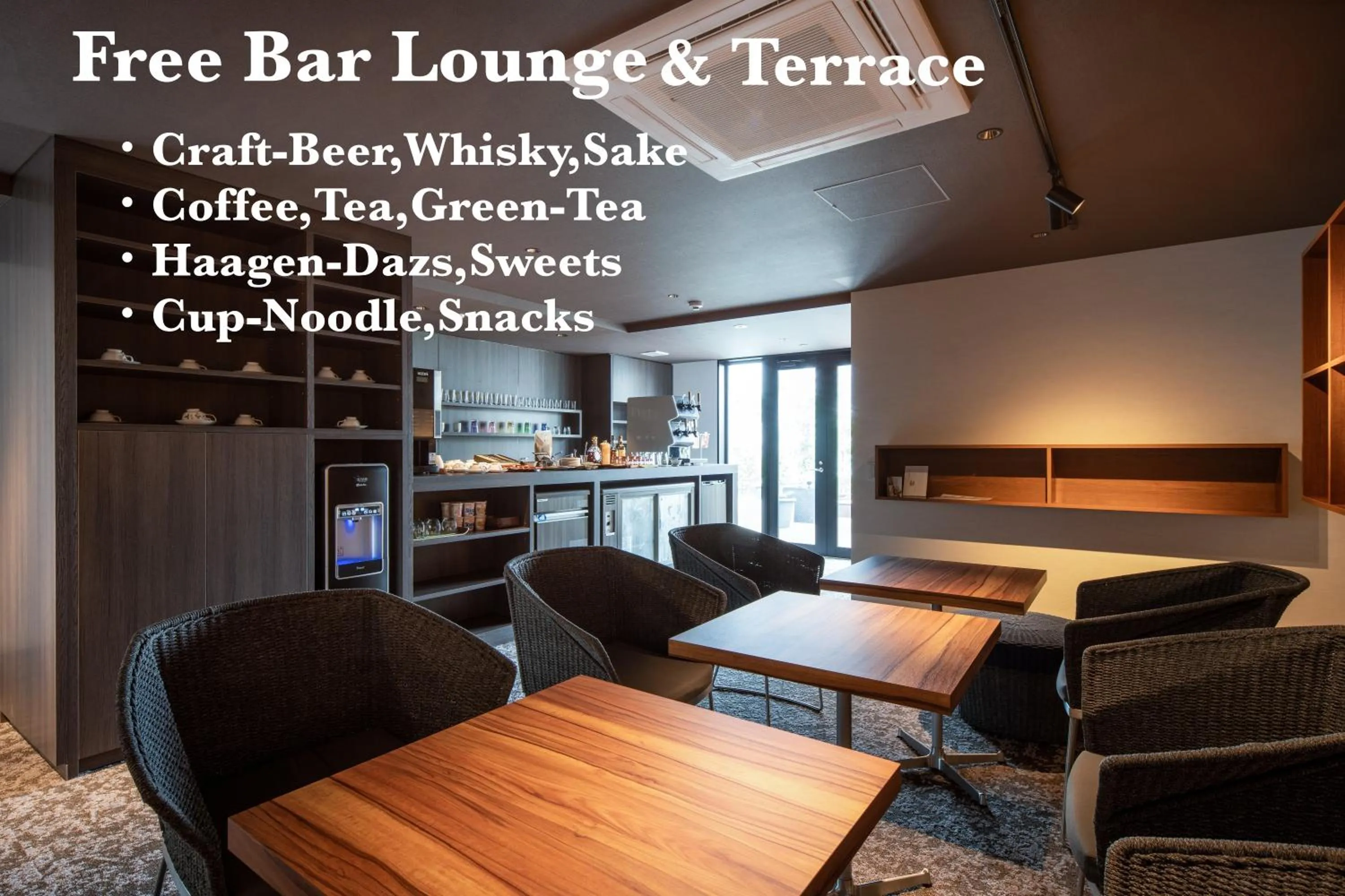 Communal lounge/ TV room in La Viola