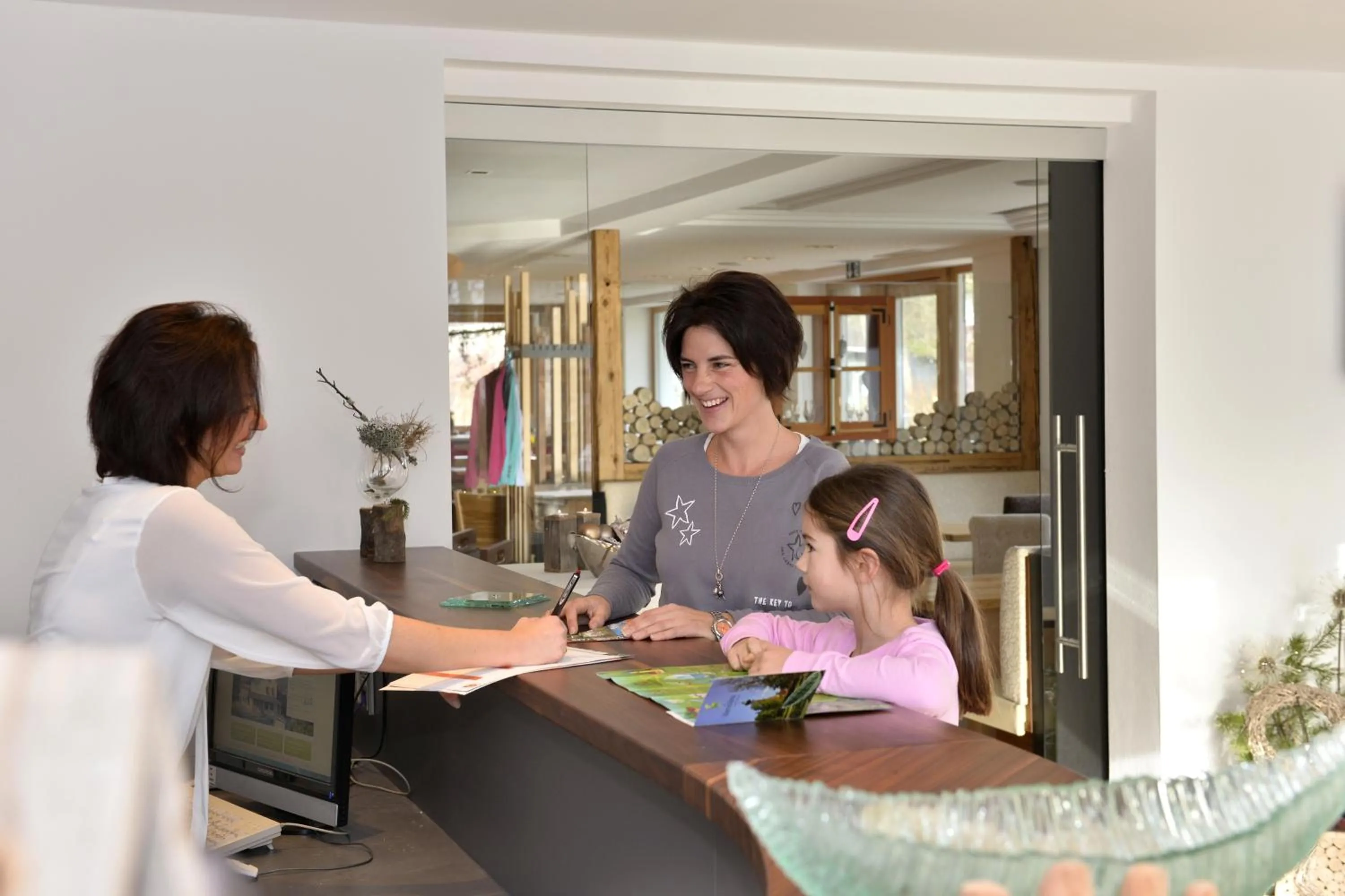 People in Pension Waldkristall