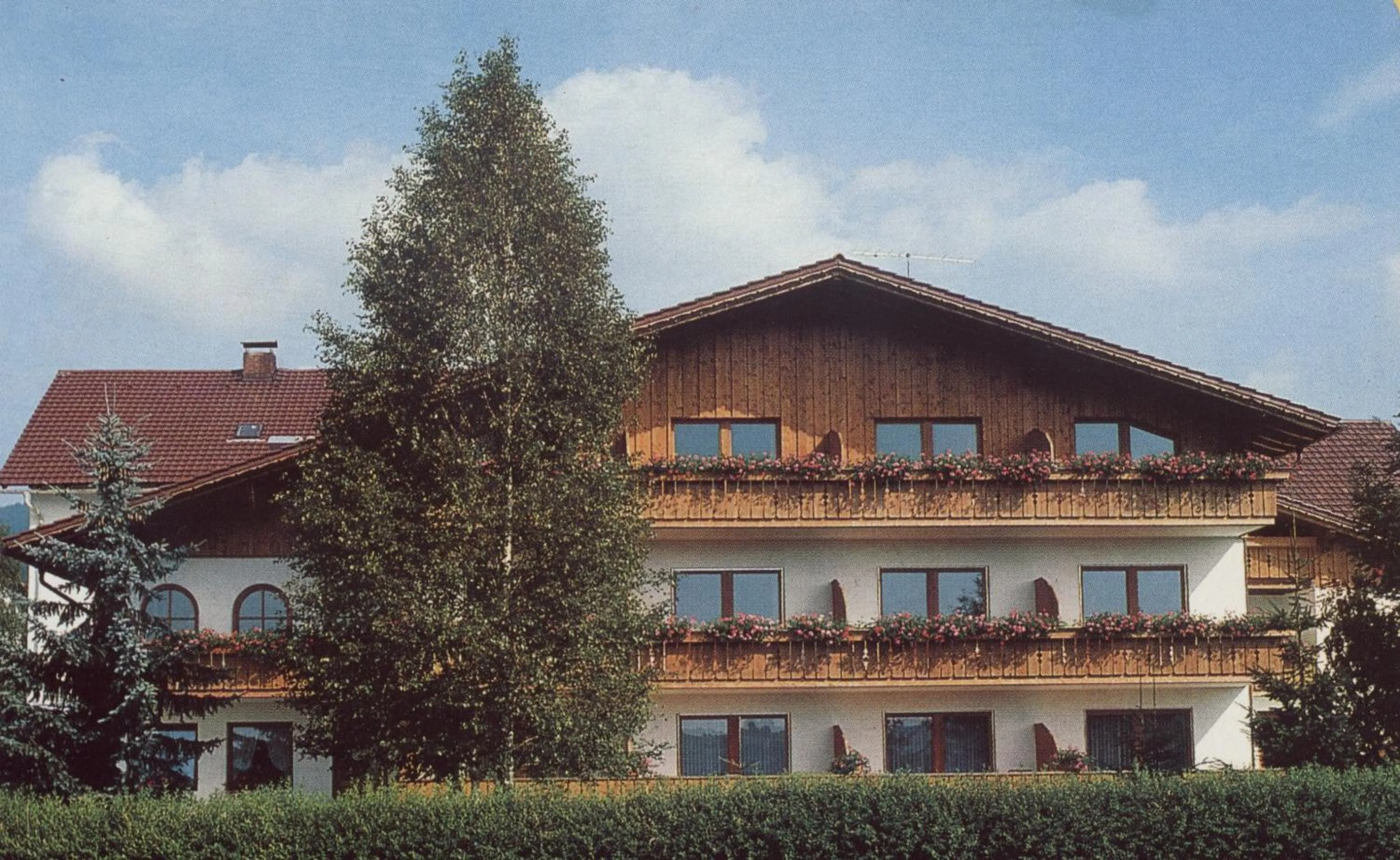 Facade/entrance in Pension Waldkristall
