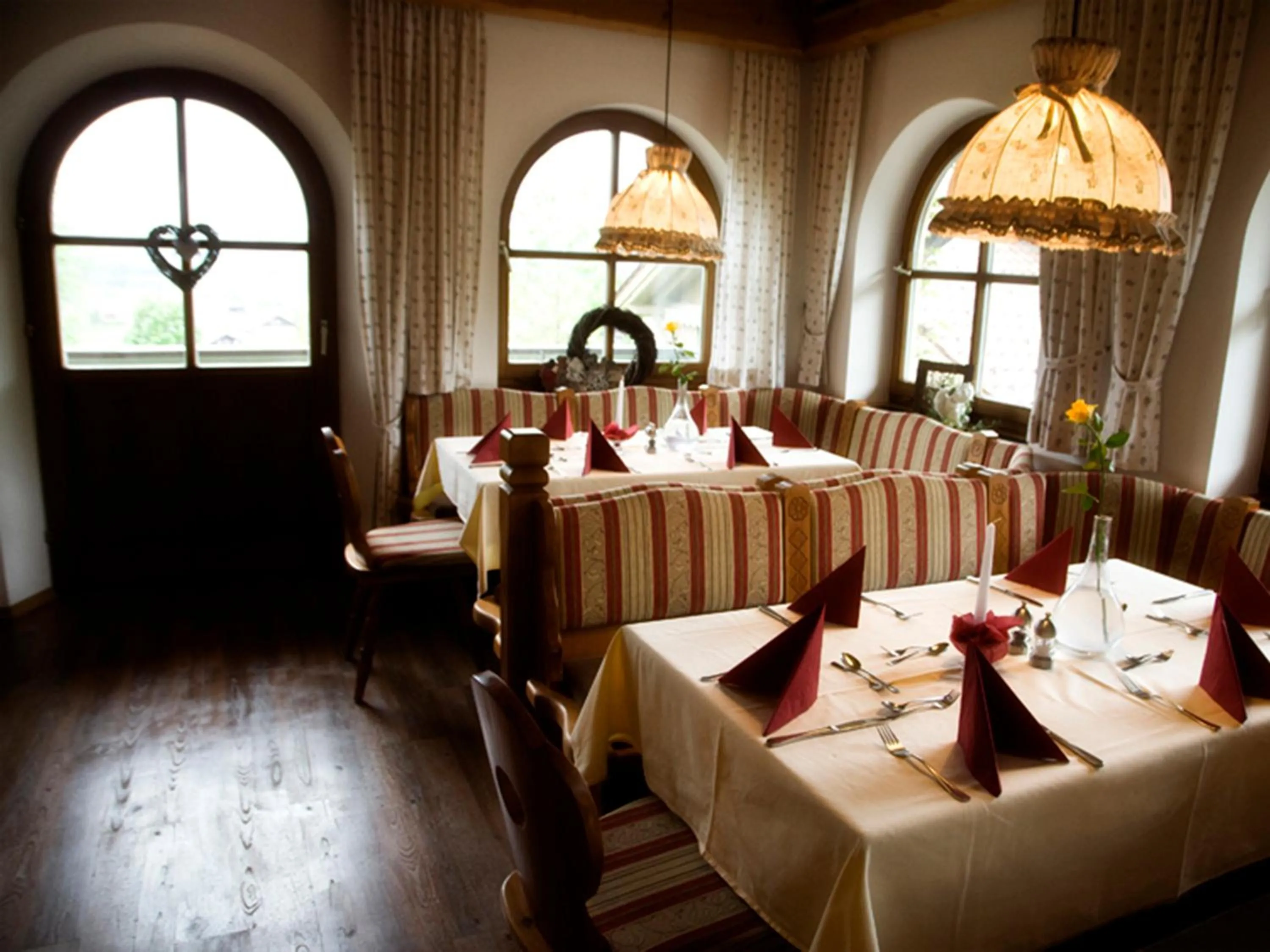 Restaurant/places to eat in Pension Waldkristall