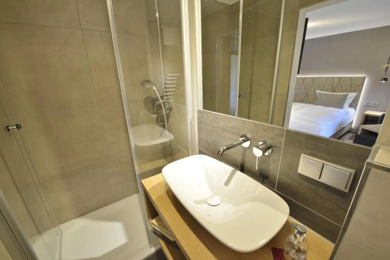 Shower in Pension Waldkristall