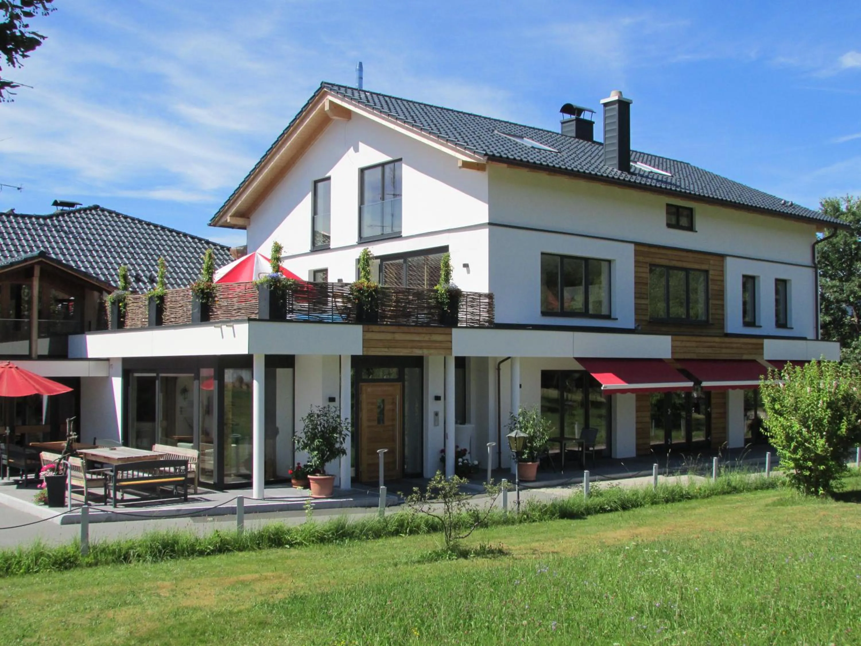 Facade/entrance in Pension Waldkristall