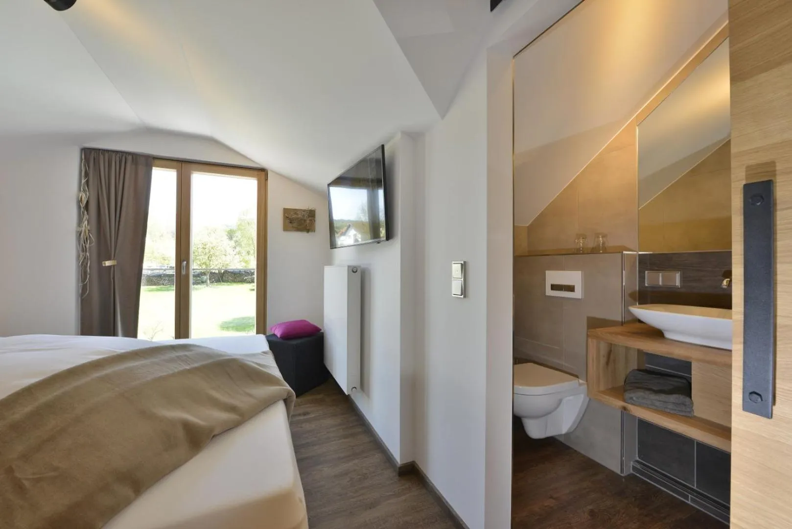 Photo of the whole room, Bed in Pension Waldkristall