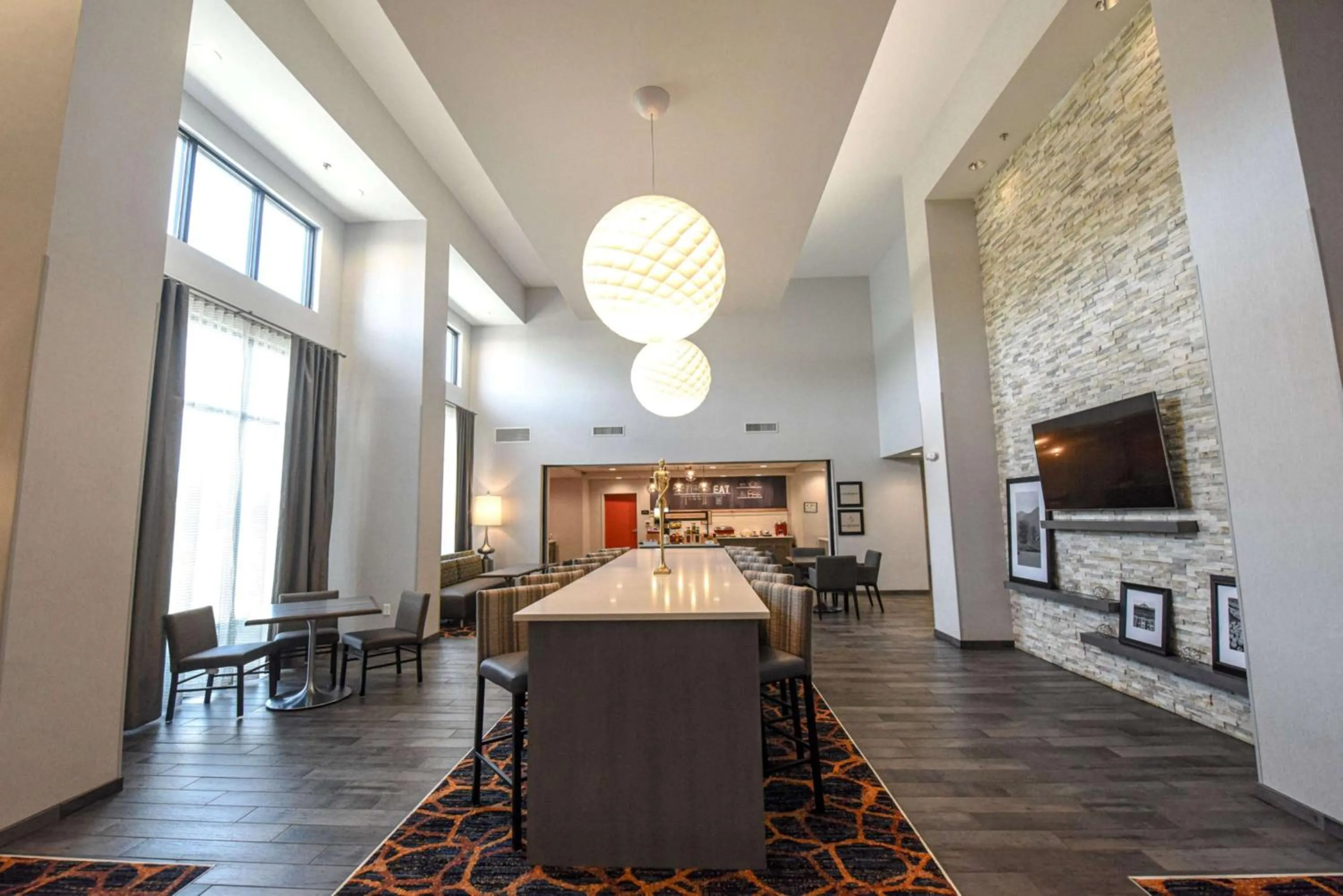 Lobby or reception in Hampton Inn & Suites Lenoir, NC
