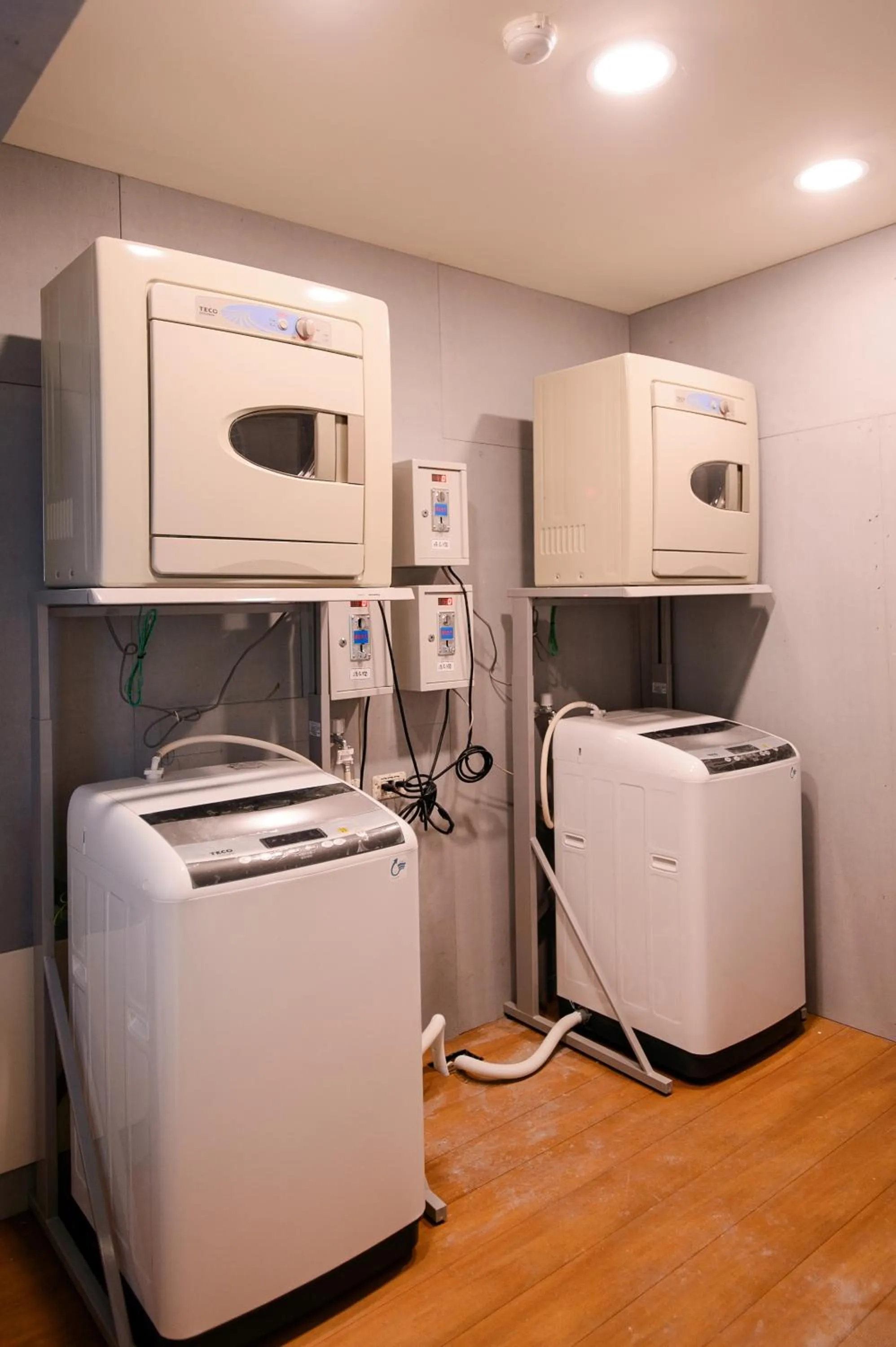 Area and facilities in KIWI-Taichung Station Branch 1