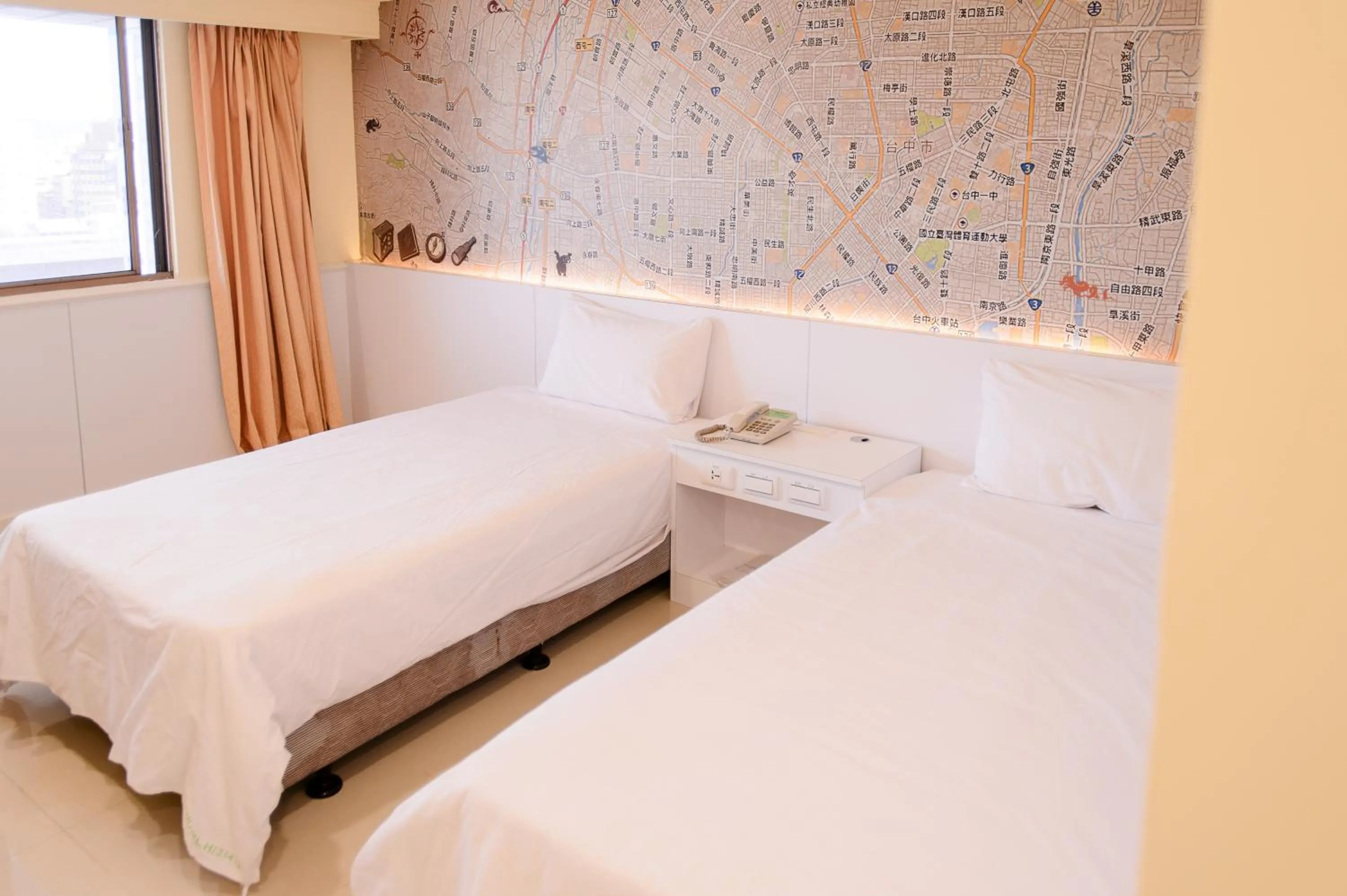 Bed in KIWI-Taichung Station Branch 1