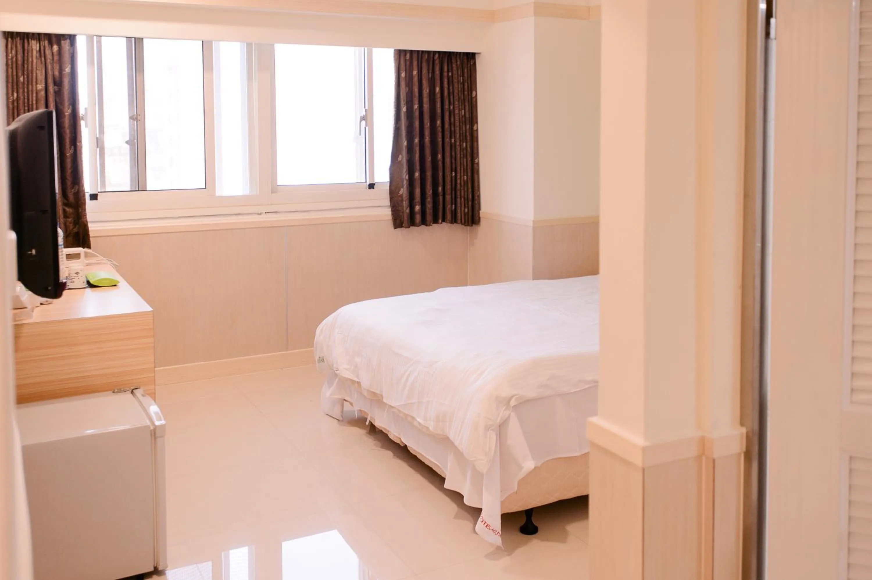 Bed in KIWI-Taichung Station Branch 1