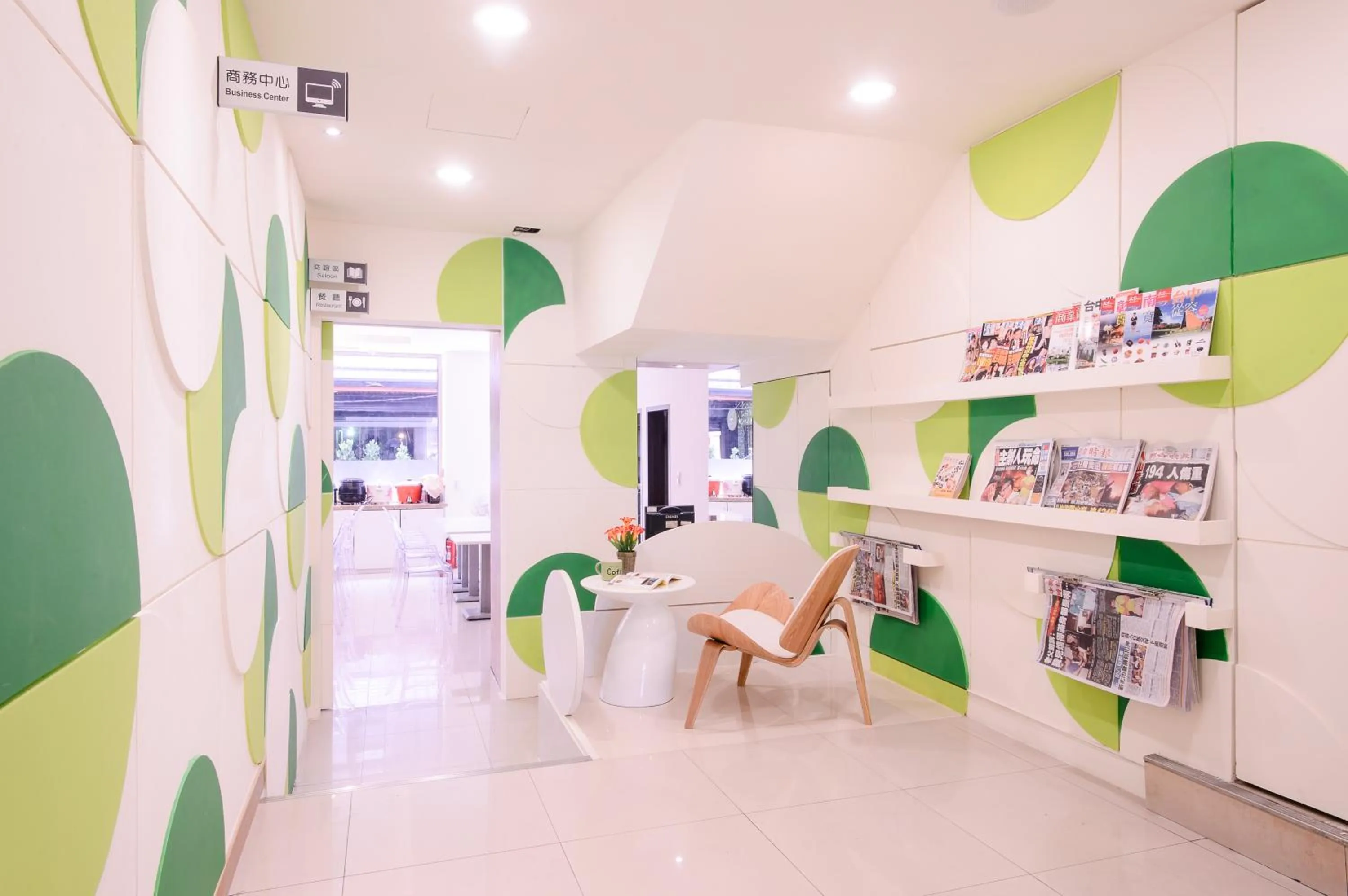 Decorative detail in KIWI-Taichung Station Branch 1