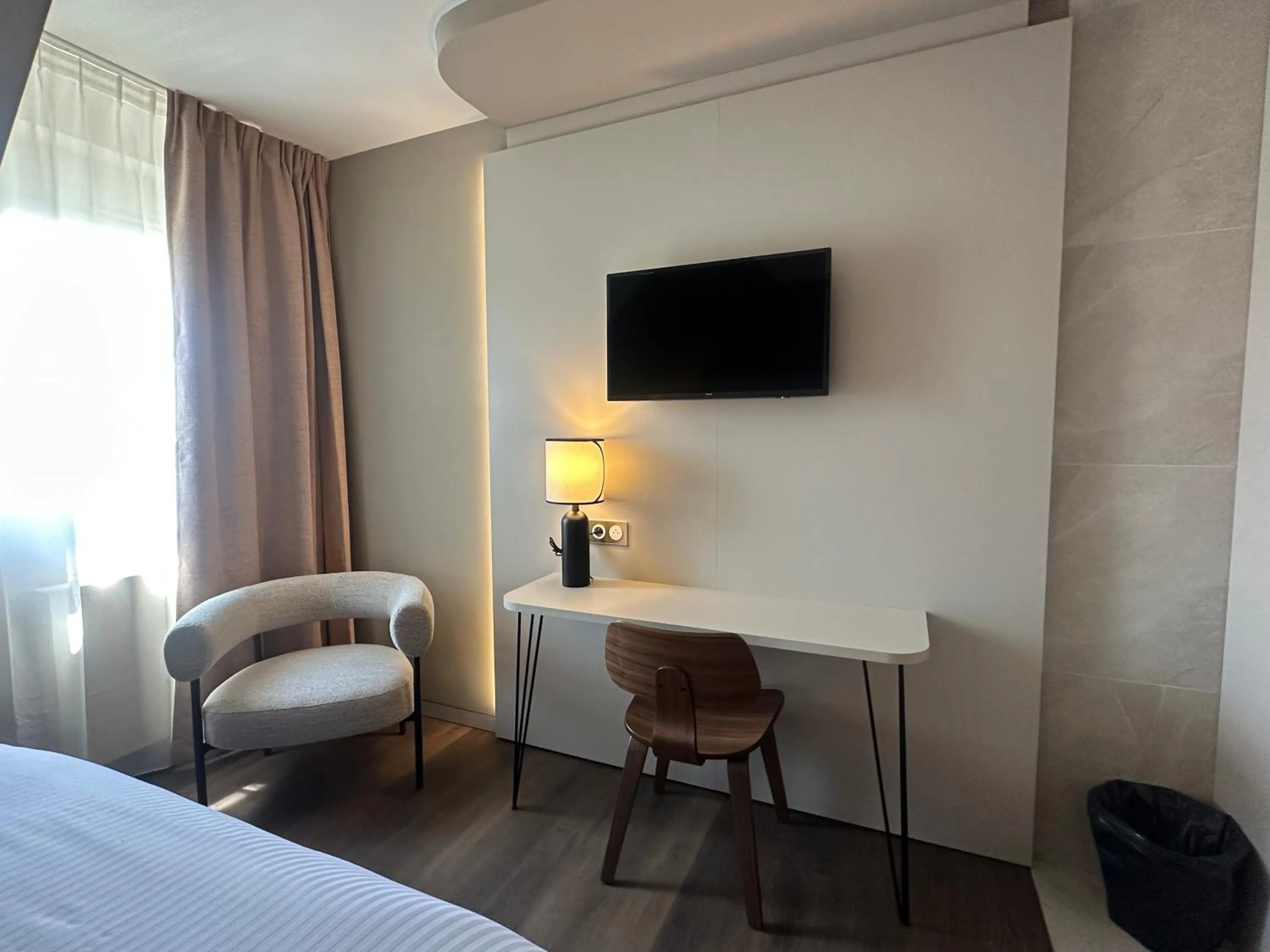 Bed in James Vignoble Hôtel, Eguisheim