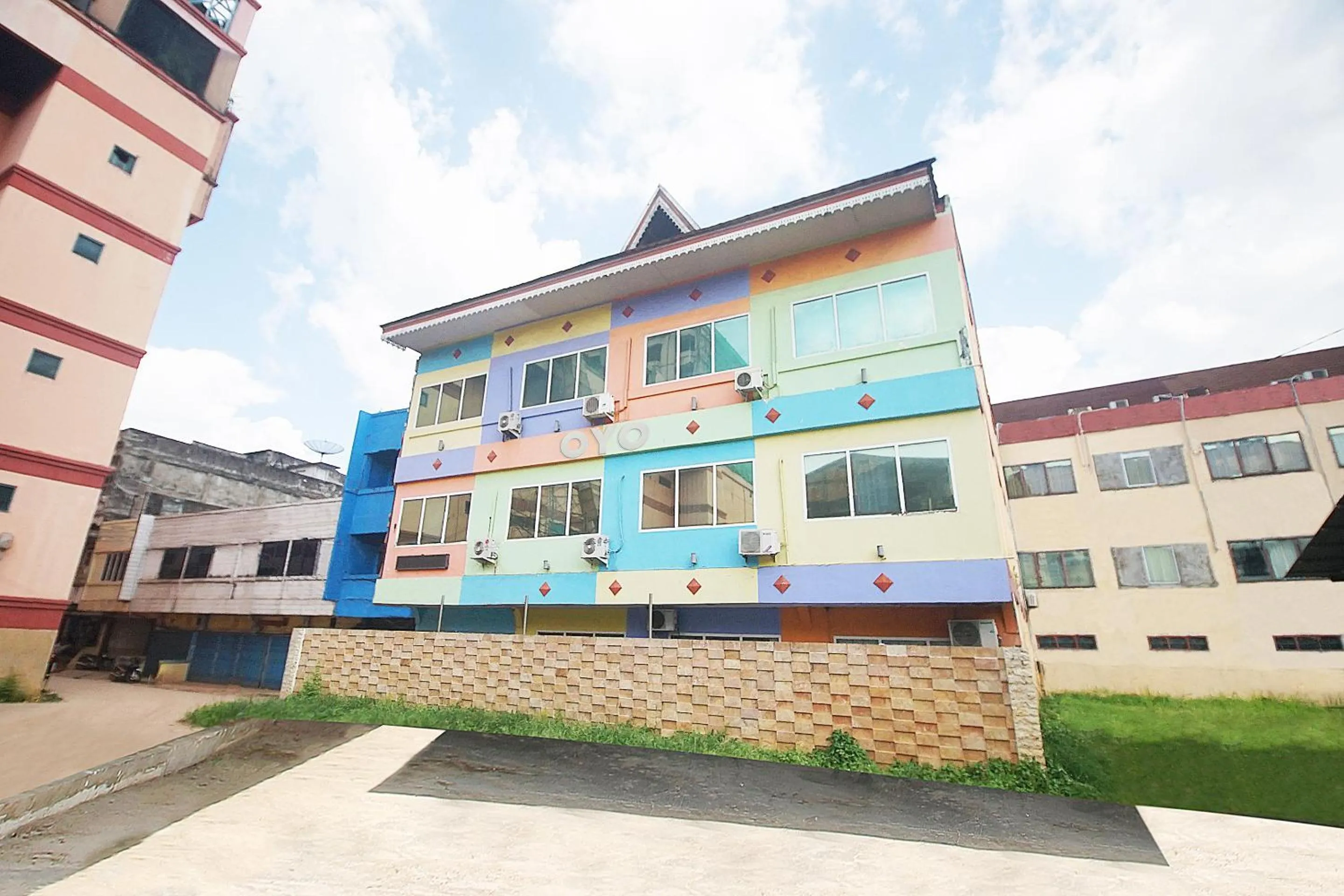 Property Building in OYO 2079 Jambi Raya Hotel