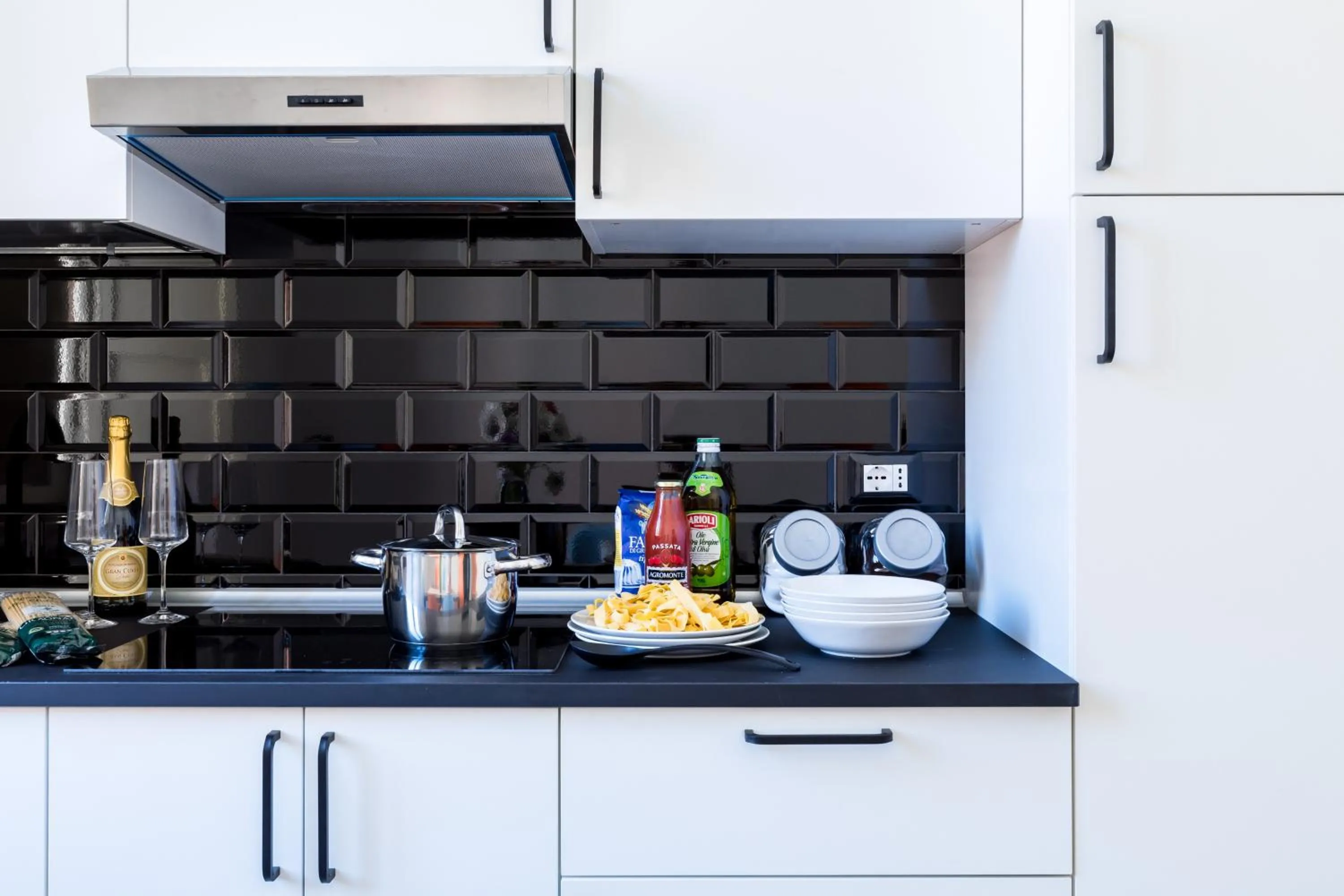 Property building in A World Aparts - 32 Modena