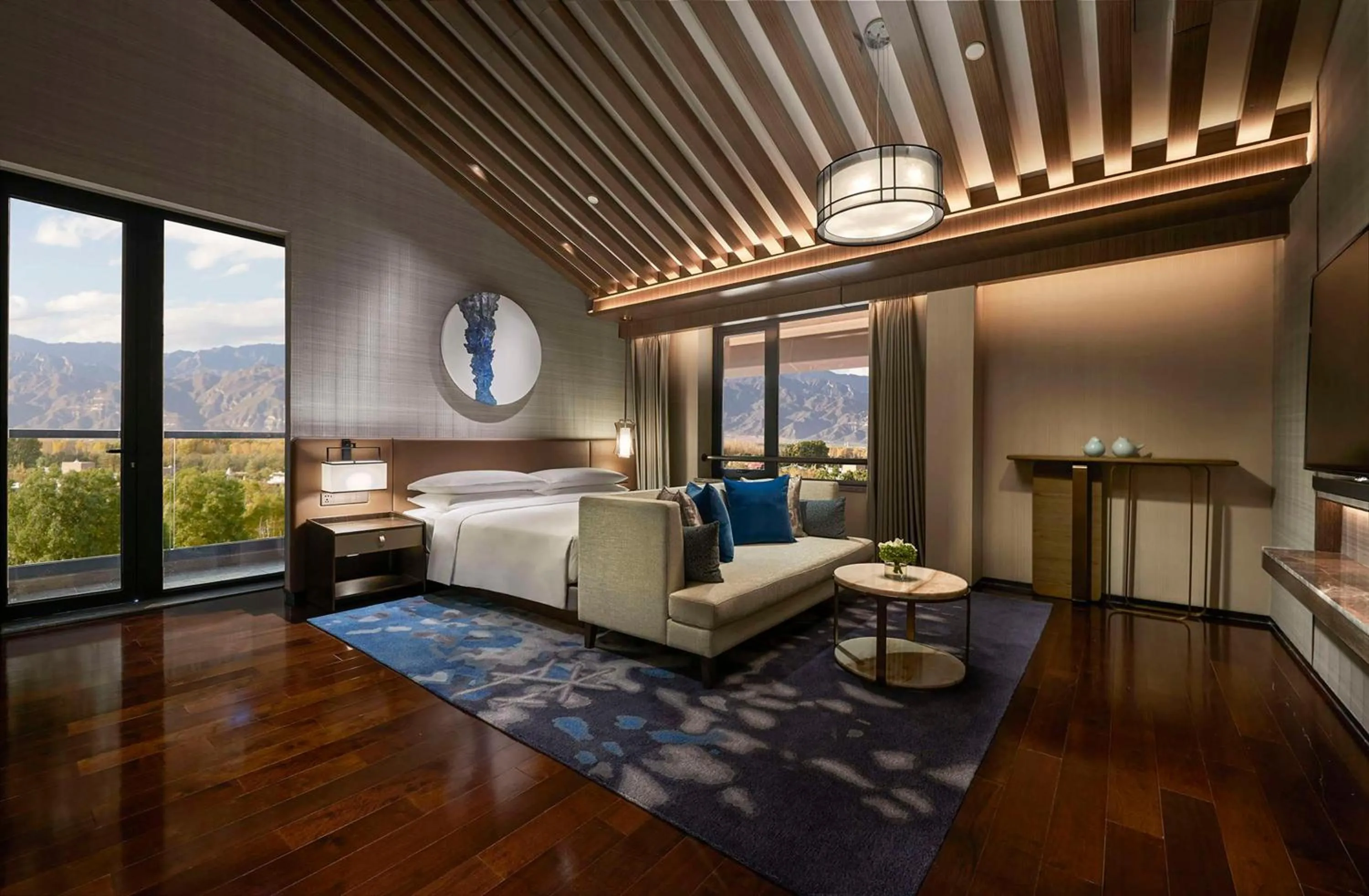 Photo of the whole room in Hyatt Regency Beijing Shiyuan