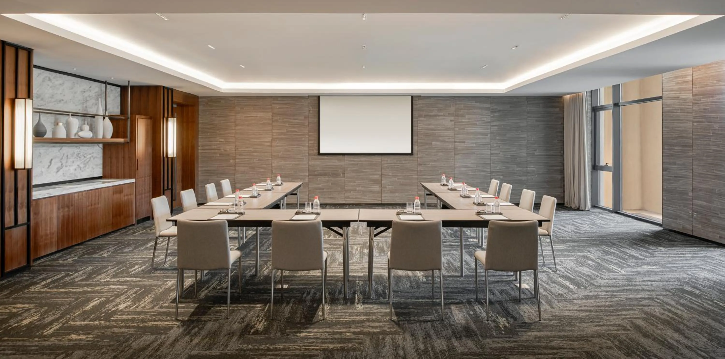 Business facilities in Hyatt Regency Beijing Shiyuan