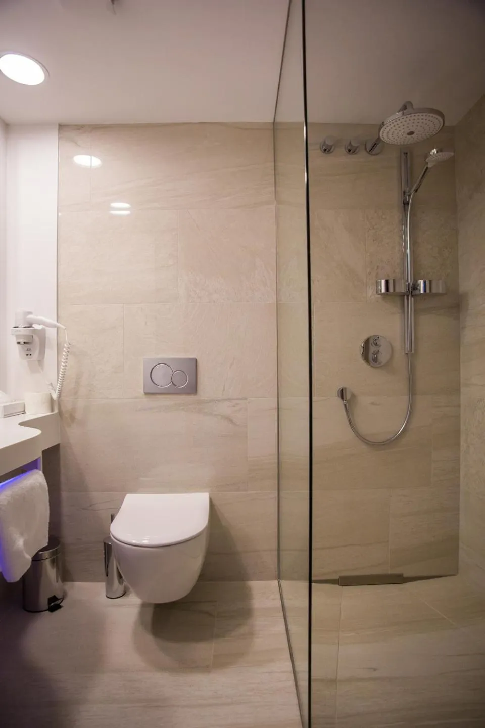 Bathroom in Hotel Galatea