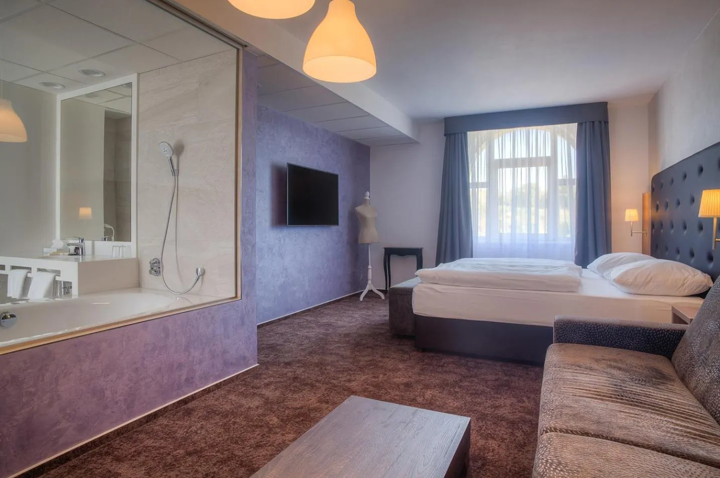 TV and multimedia, Bed in Hotel Galatea