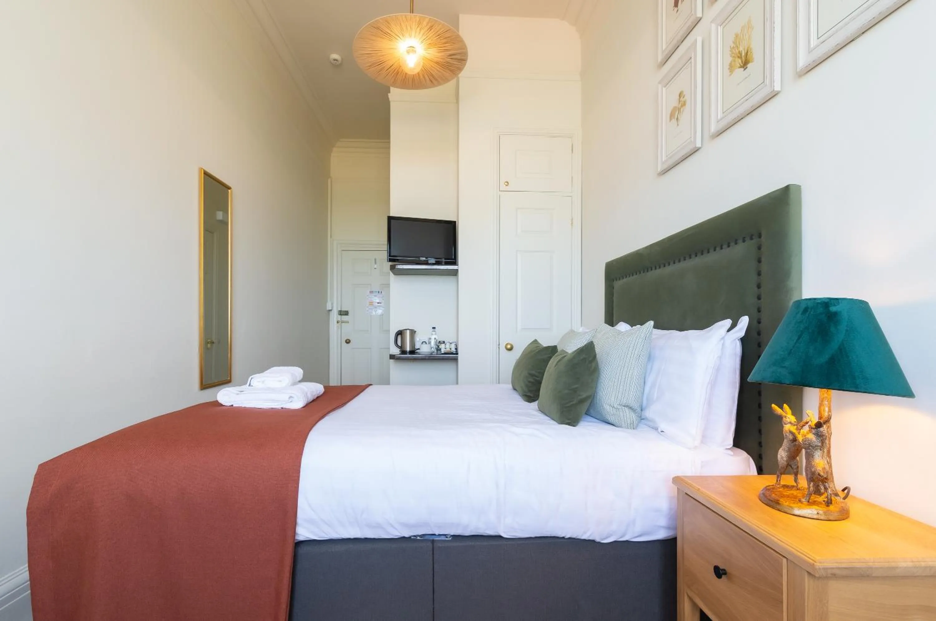 Bed in Cliftonville Hotel