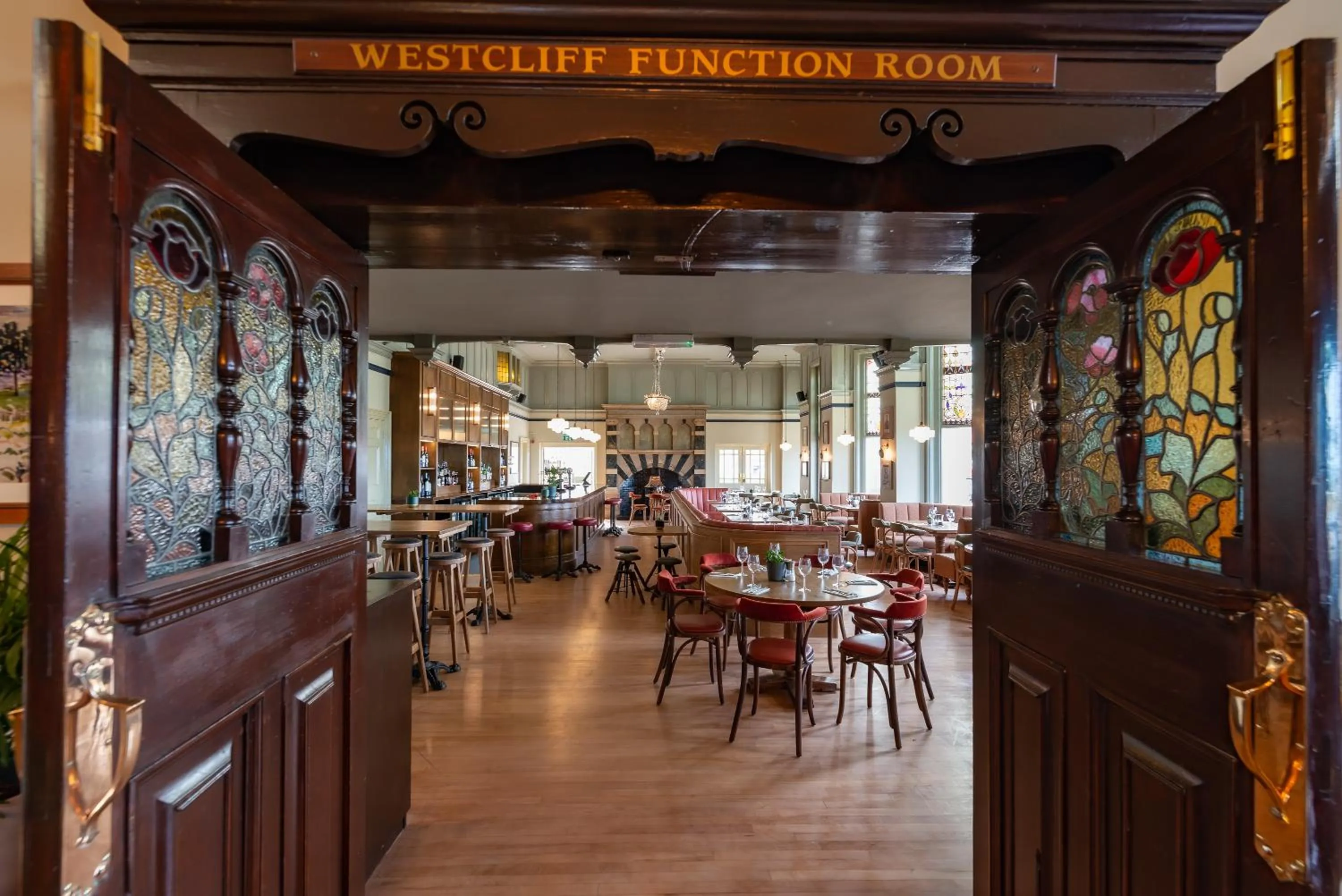 Restaurant/places to eat in Cliftonville Hotel