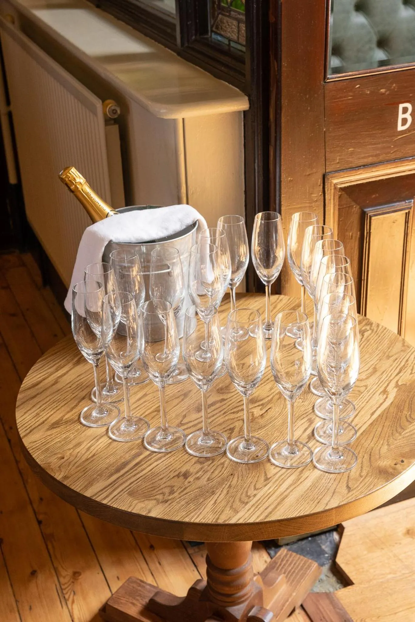 Lounge or bar in Cliftonville Hotel