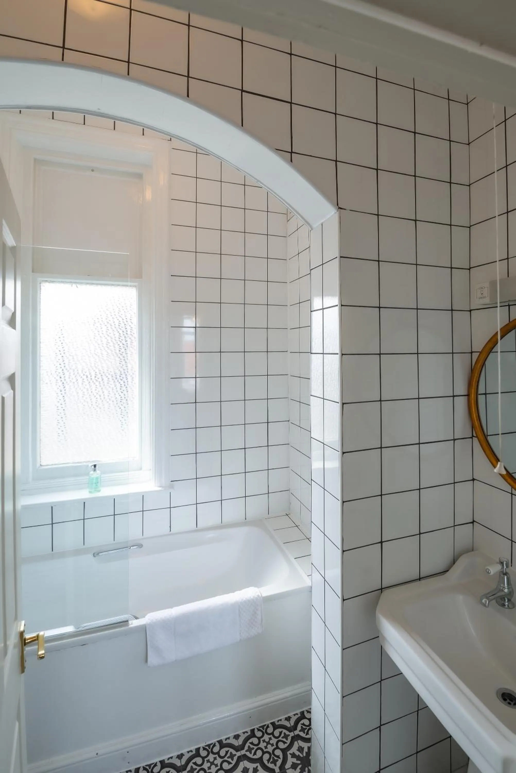 Bathroom in Cliftonville Hotel