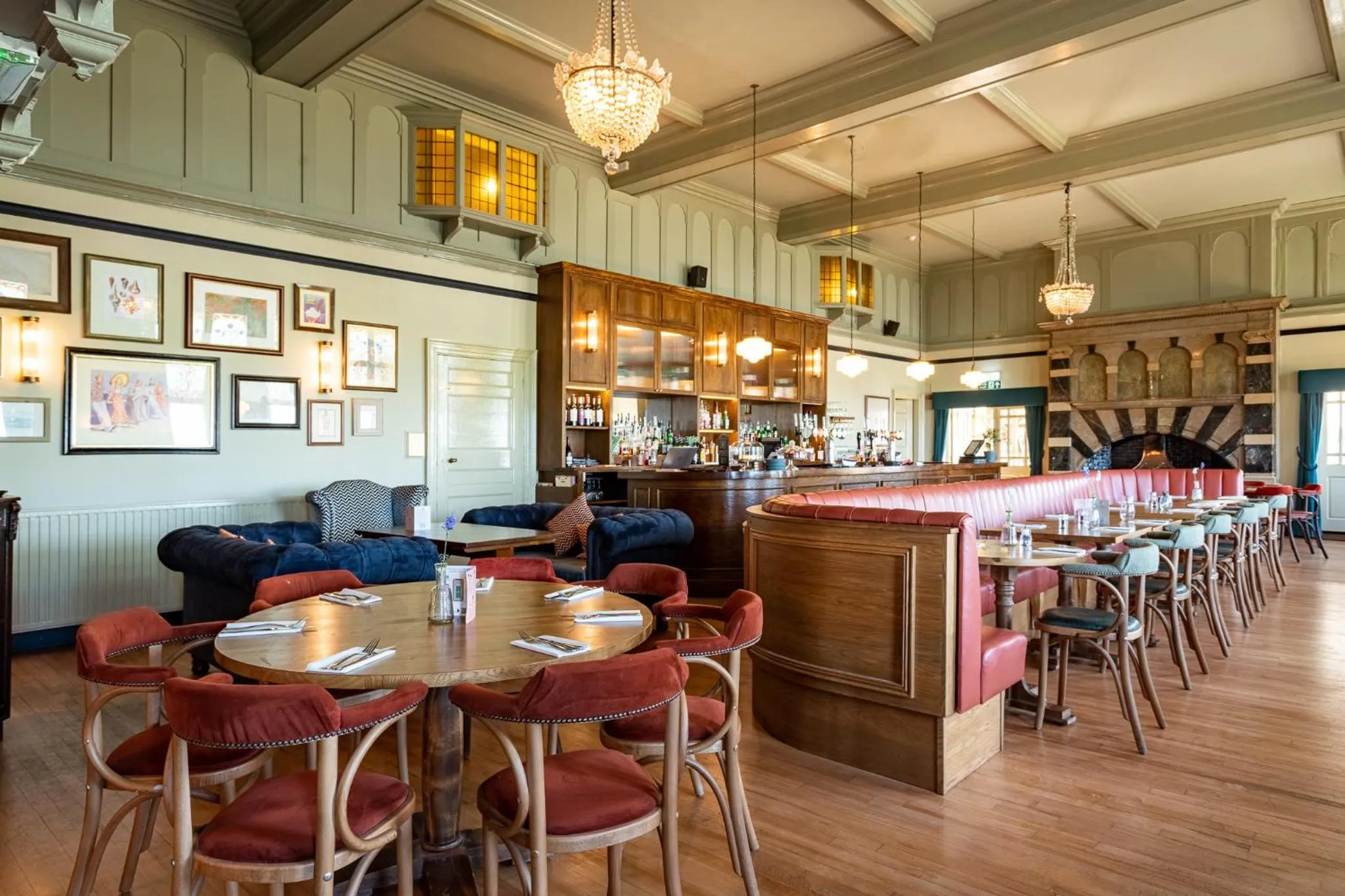 Restaurant/places to eat in Cliftonville Hotel