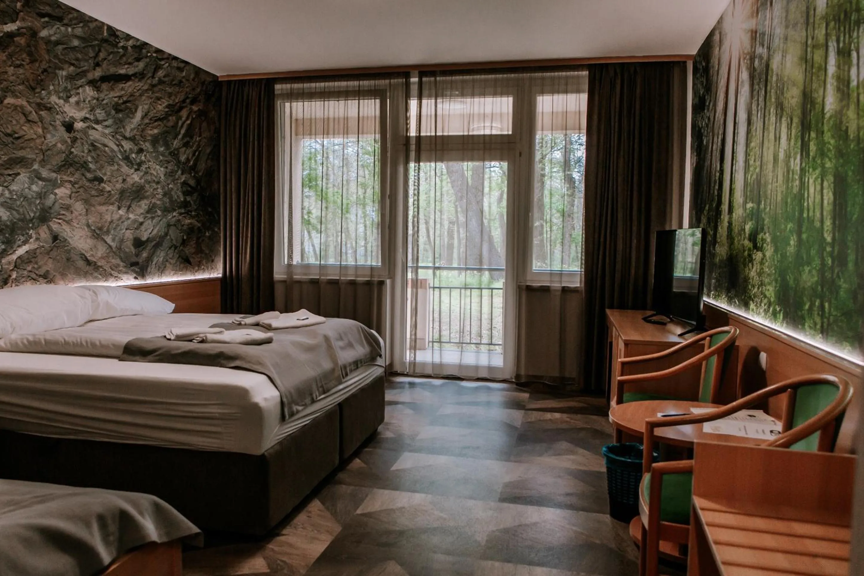 Photo of the whole room, Bed in Park Hotel Sóstó