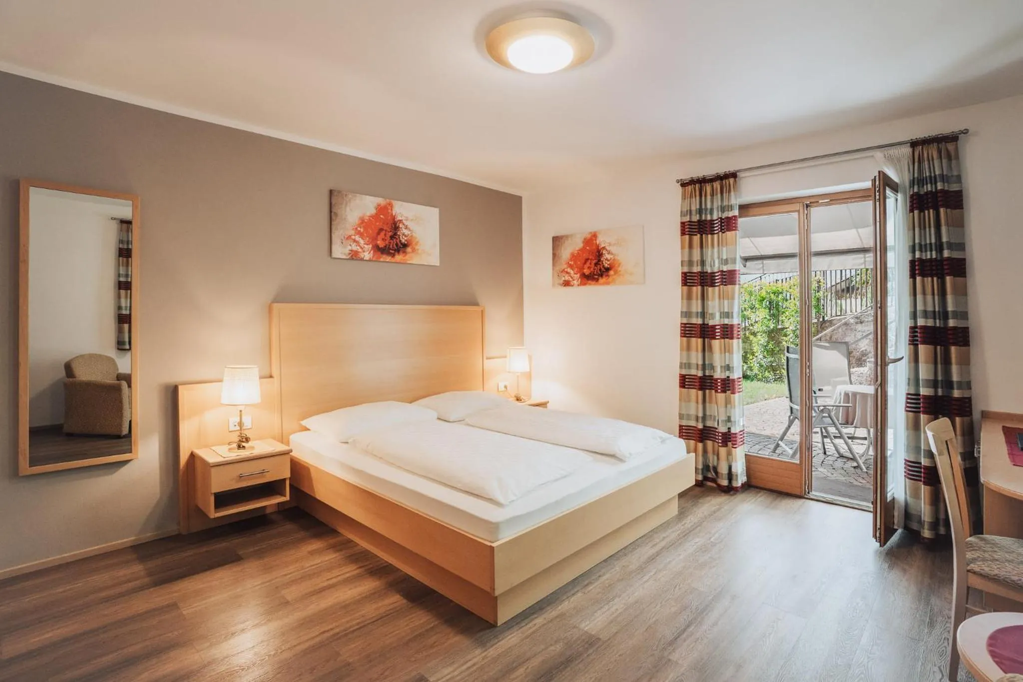 Bed in Hotel Römerrast