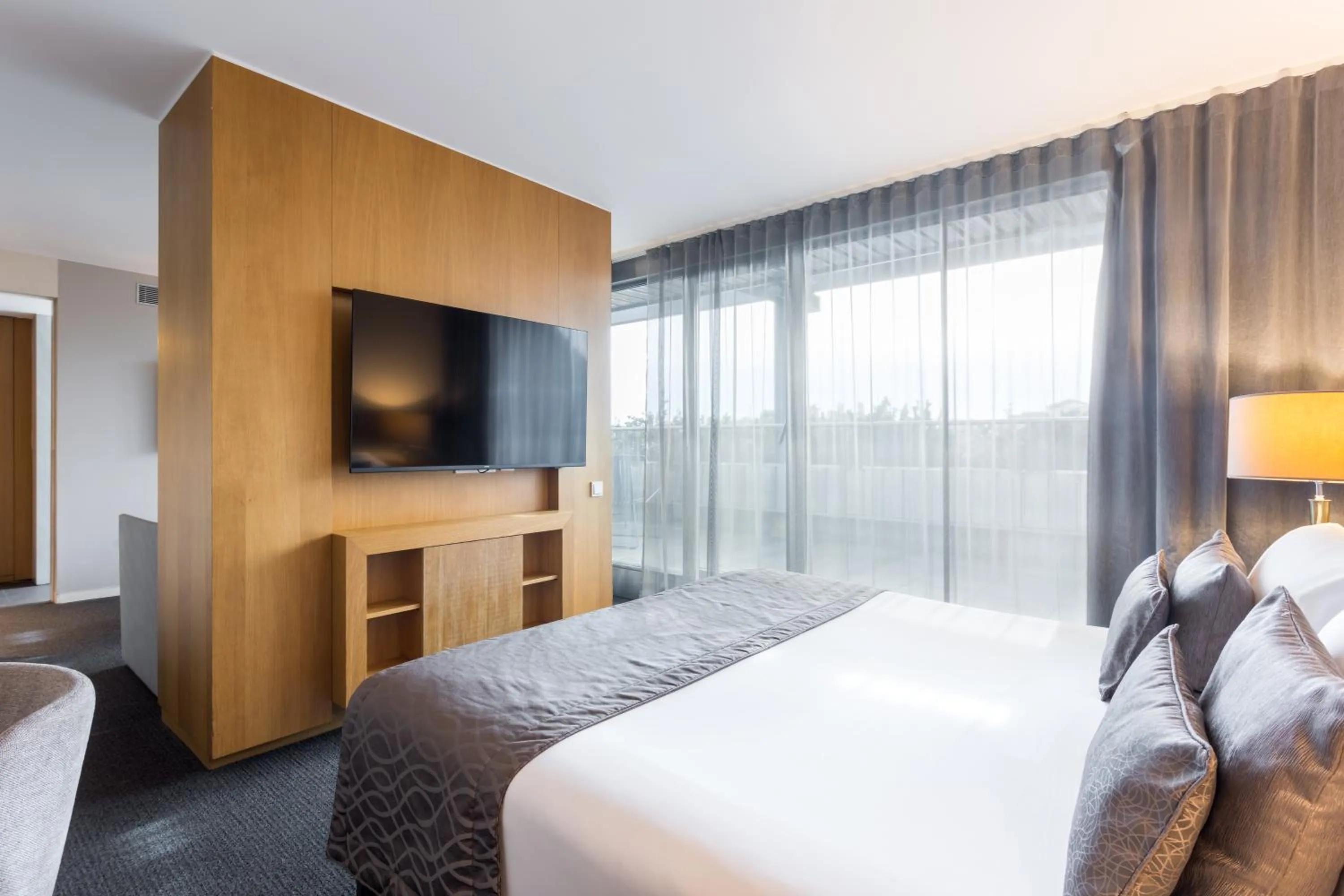 Bedroom, Bed in Hotel Royal Passeig de Gracia