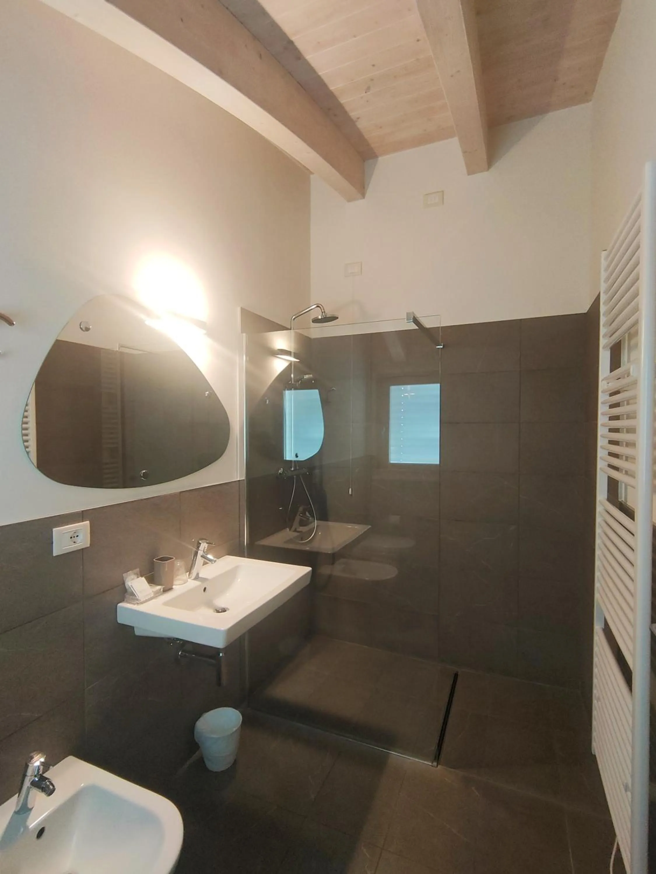 Bathroom in Nuova Opera Rooms & Apartment