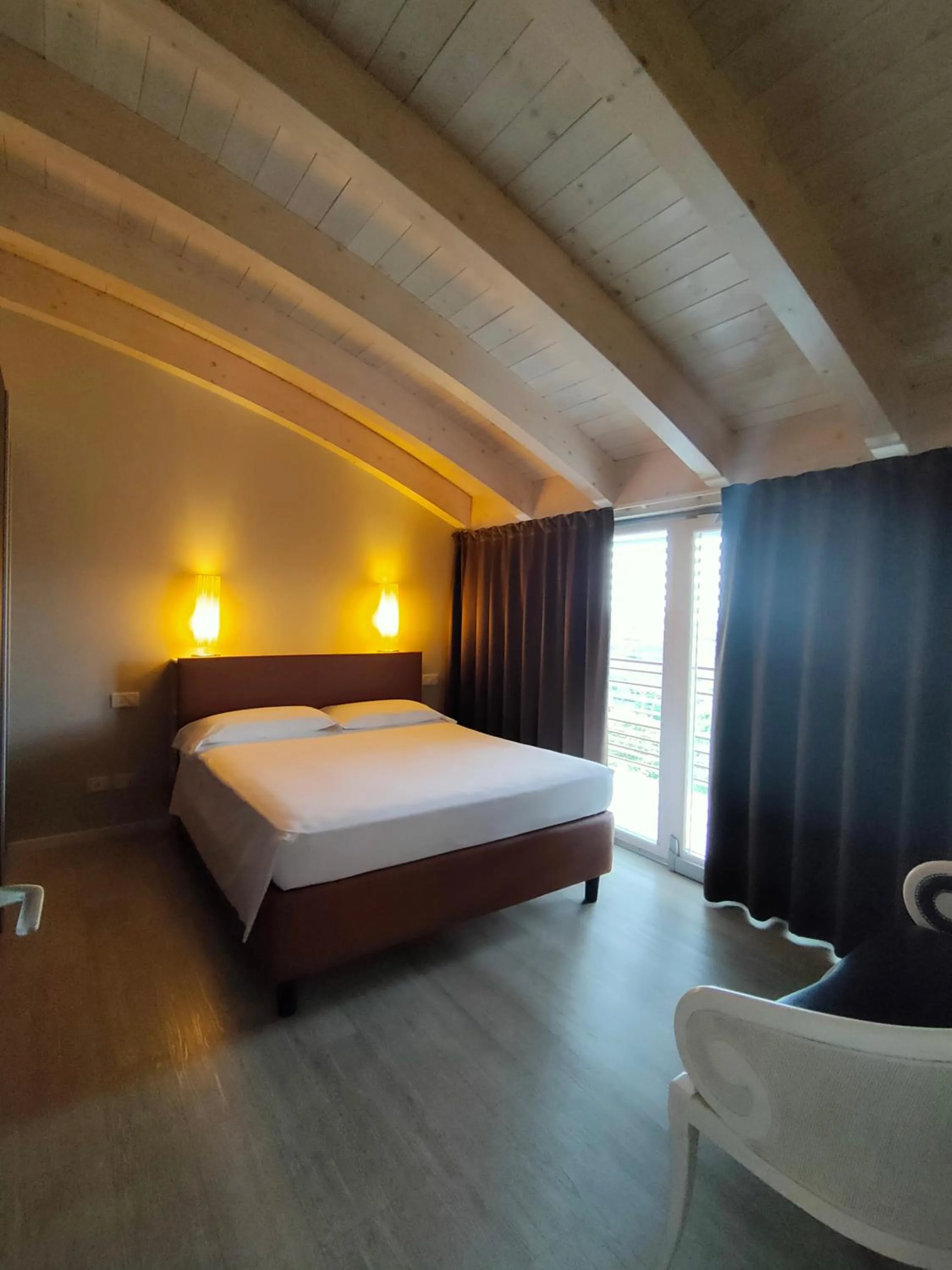 Bed in Nuova Opera Rooms & Apartment