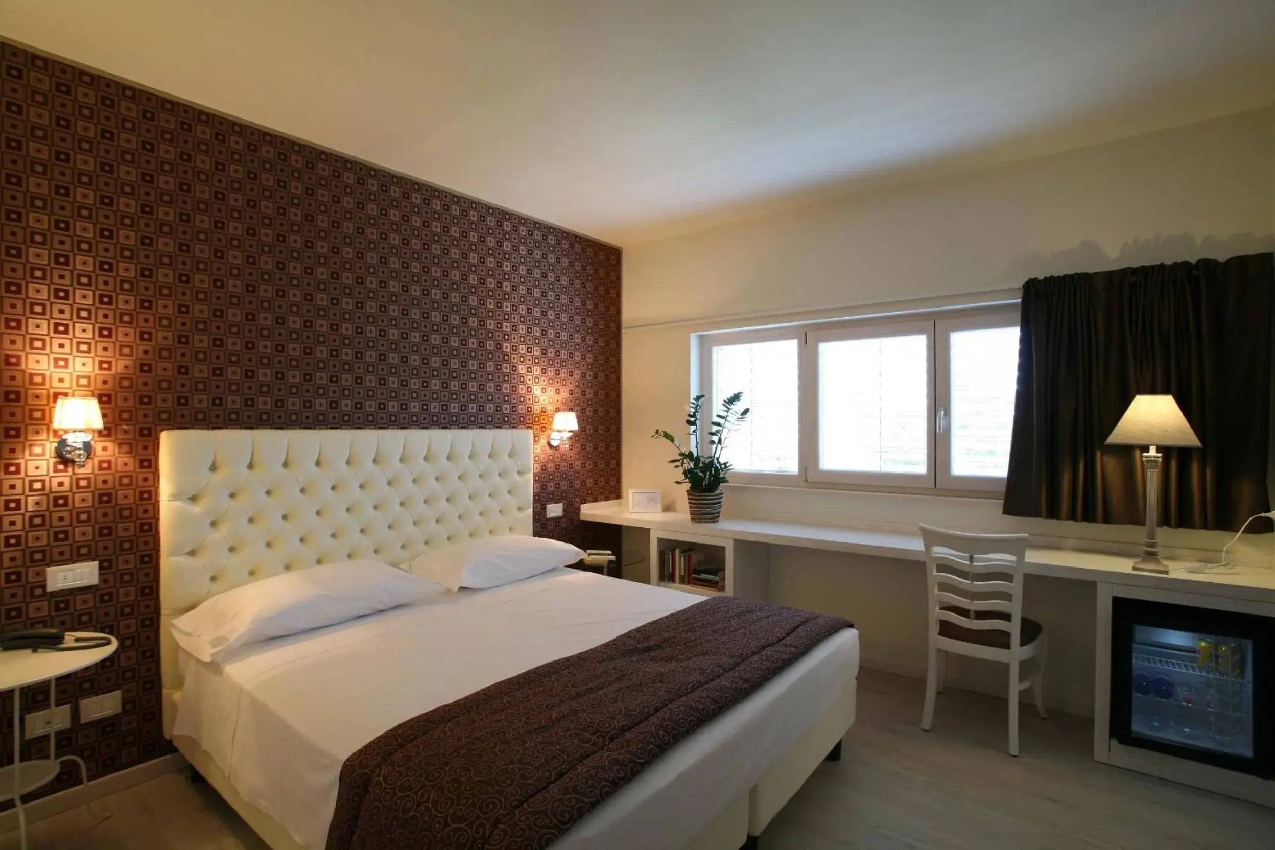 Double or Twin Room with City View in Nuova Opera Rooms & Apartments Double or Twin Room with City View in Nuova Opera Rooms & Apartments