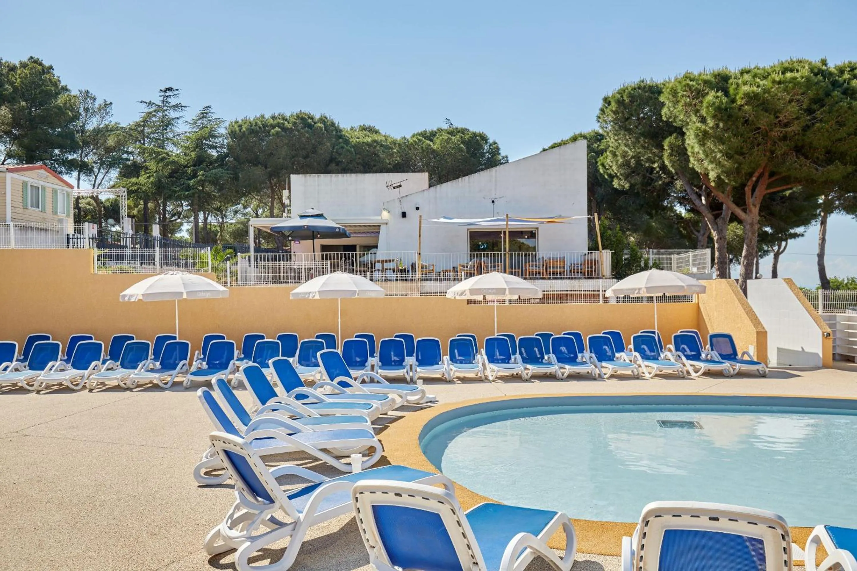 Swimming pool in Domaine Résidentiel de Plein Air Odalys La Pinède