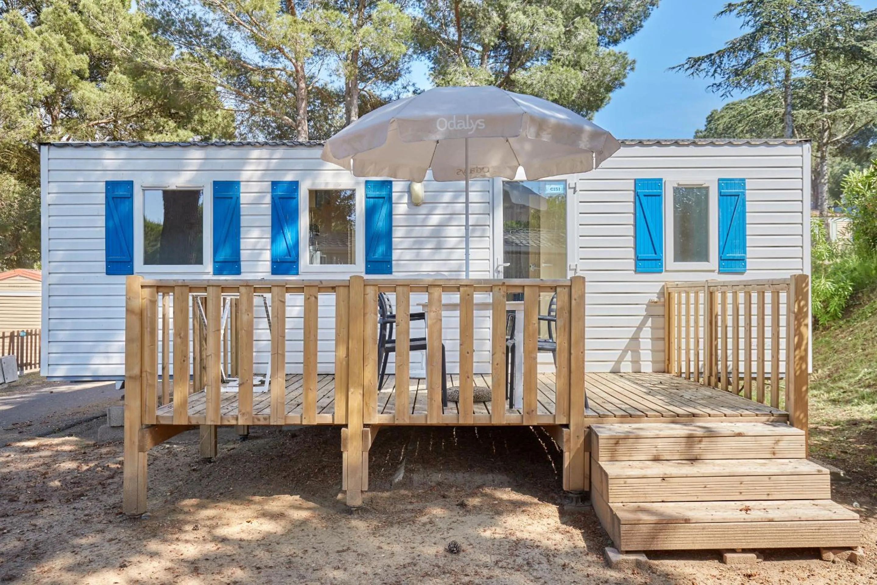 Property building in Domaine Résidentiel de Plein Air Odalys La Pinède