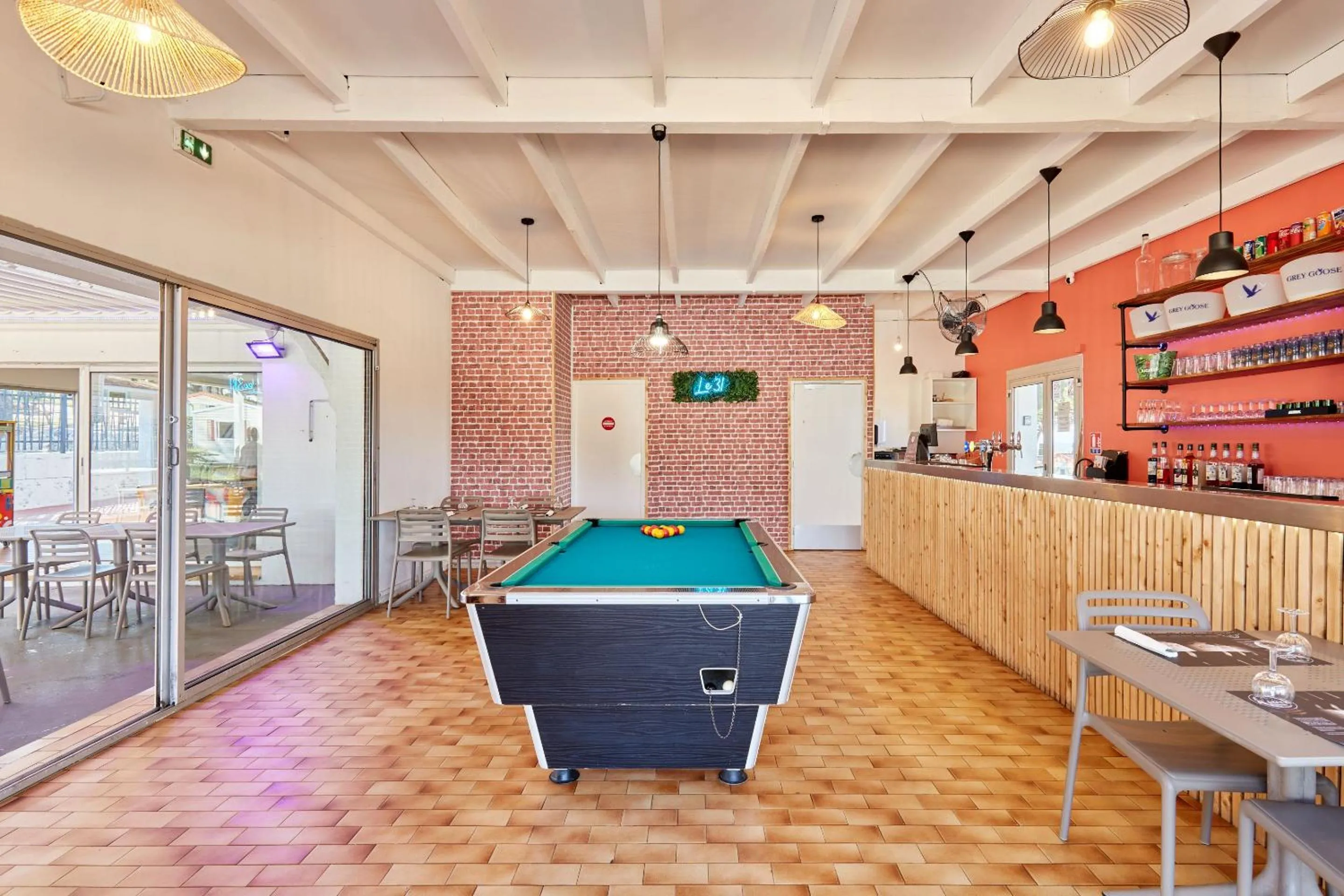 Billiard in Domaine Résidentiel de Plein Air Odalys La Pinède