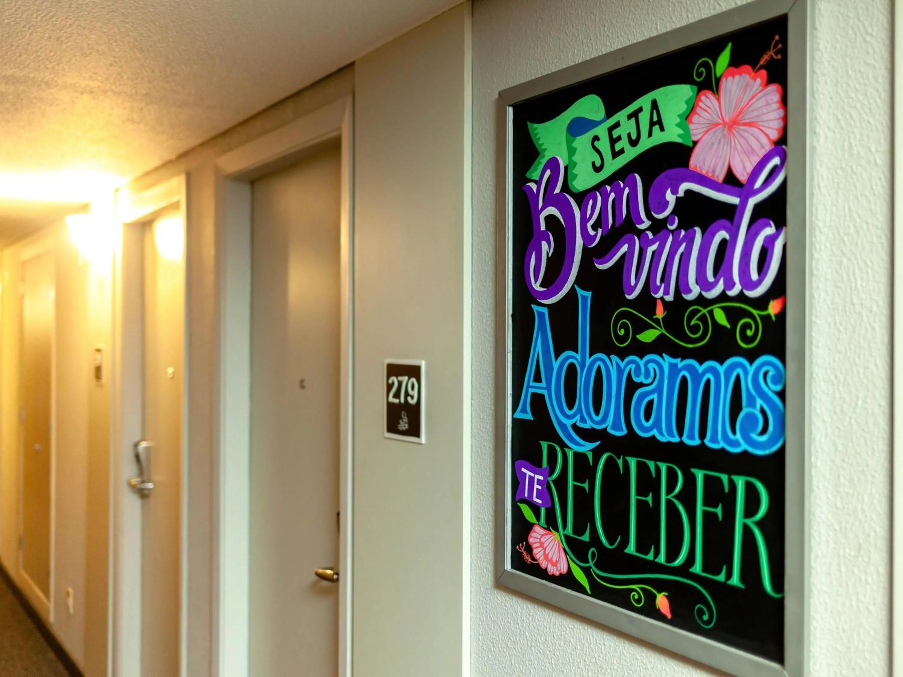 Bedroom in ibis Vitoria Aeroporto