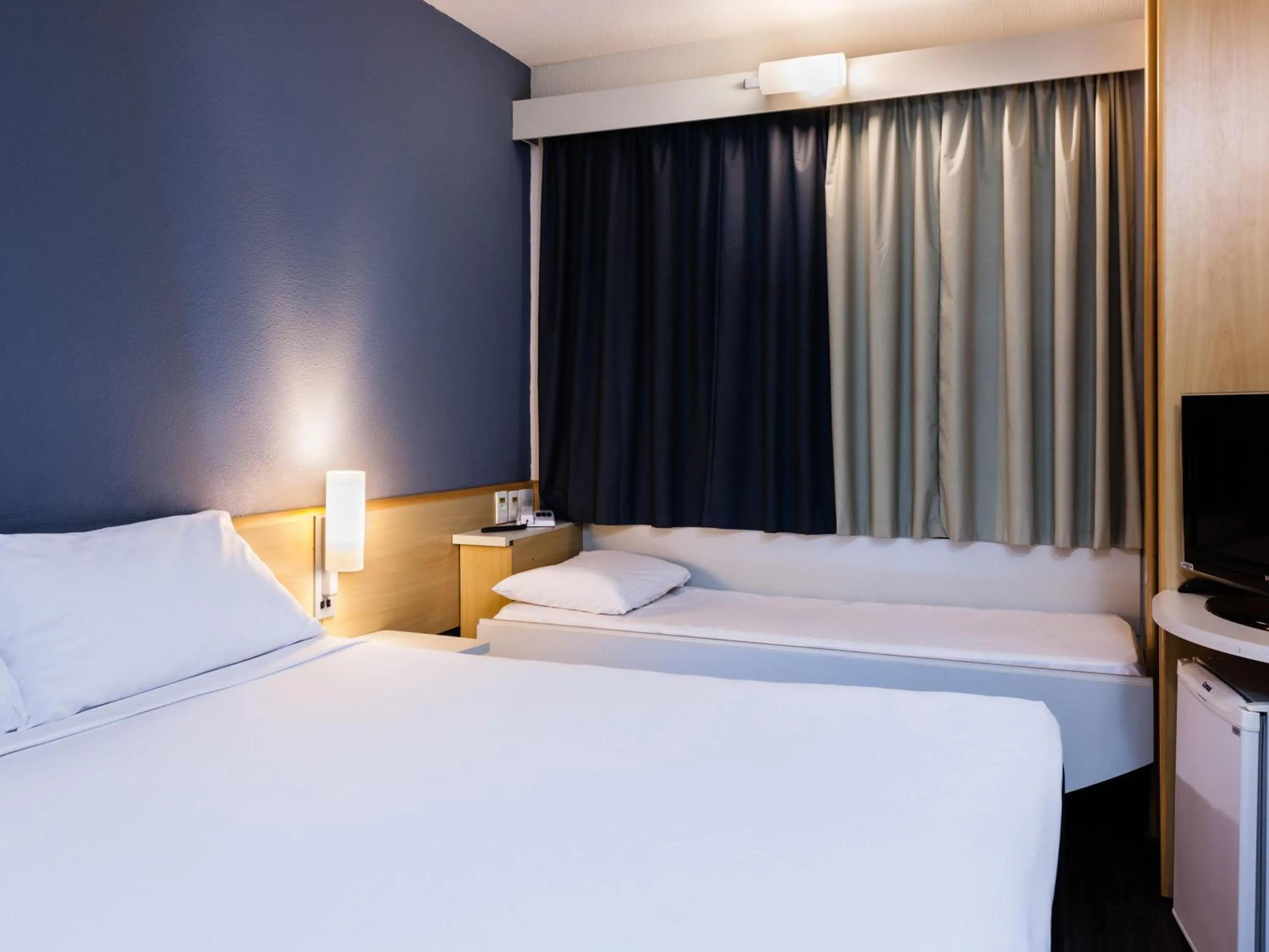 Bedroom, Bed in ibis Vitoria Aeroporto