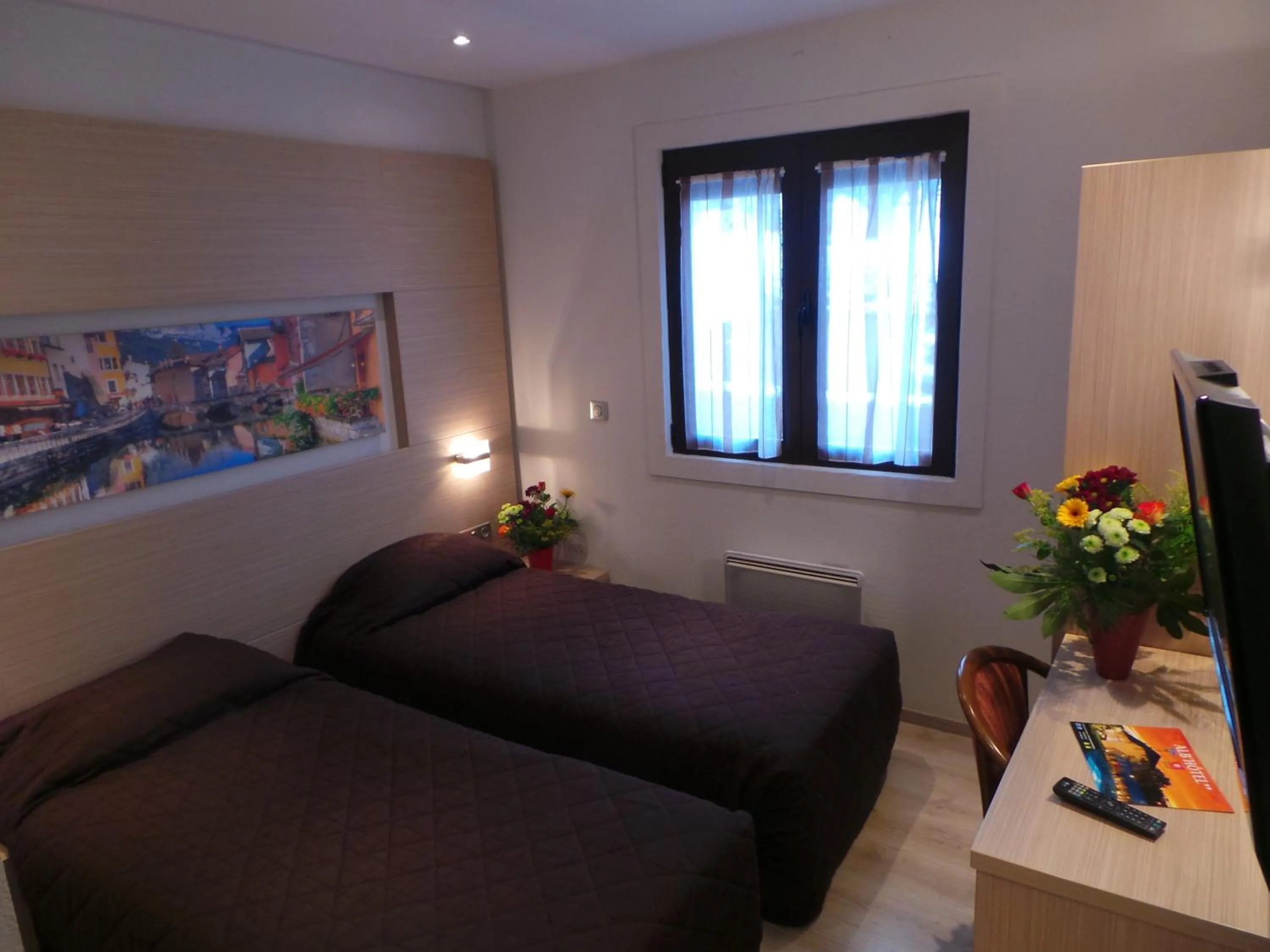 Bedroom, Bed in Logis Albhotel Grill