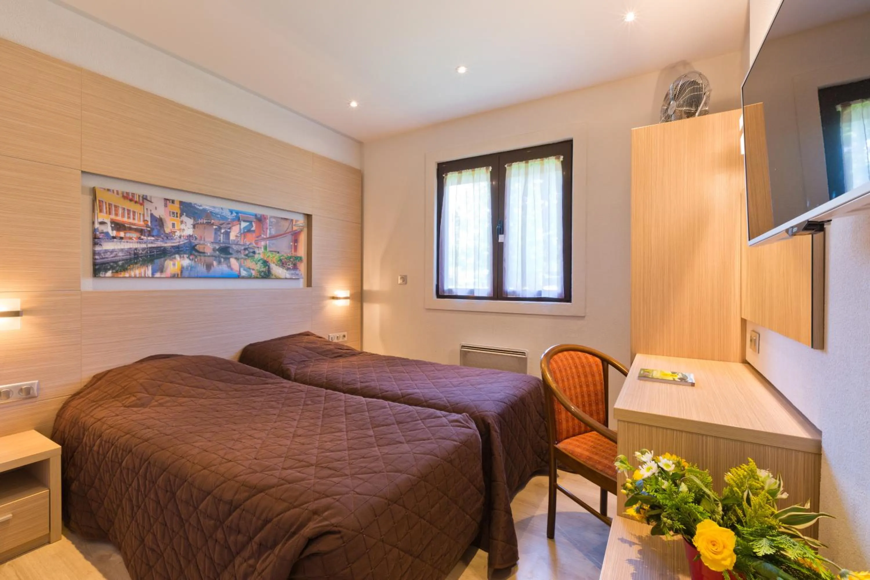 Bedroom, Bed in Logis Albhotel Grill